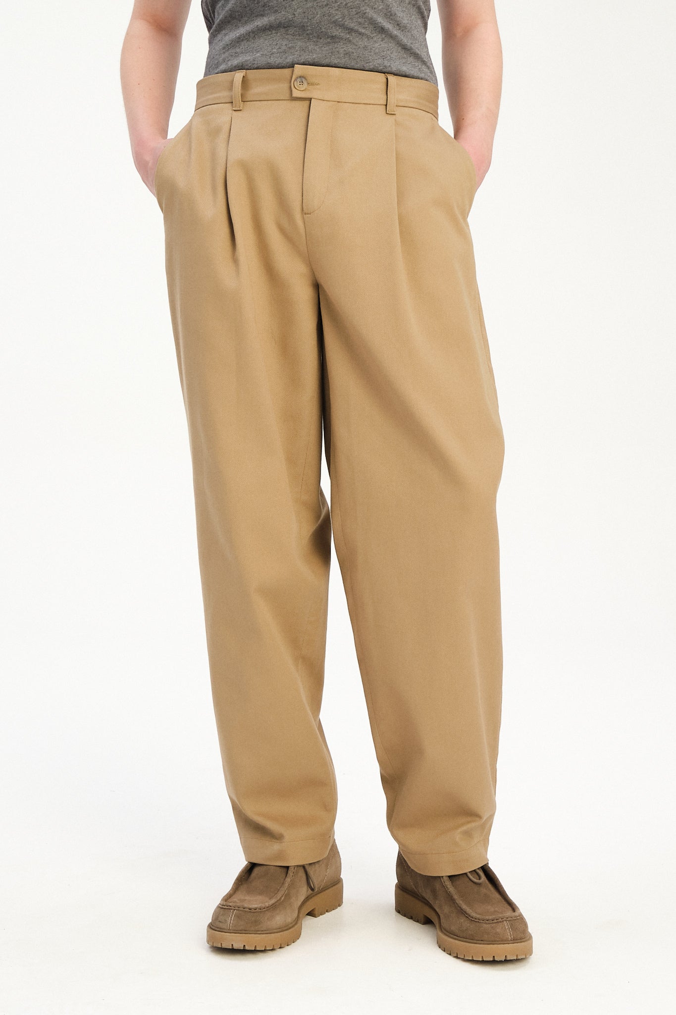 Amsterdam Trousers in a Khaki Japanese Diagonal Twill Cotton
