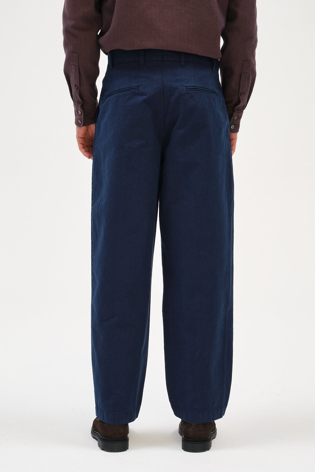 Cropped Trousers in a Navy Blue Rinsed Italian Cotton Denim