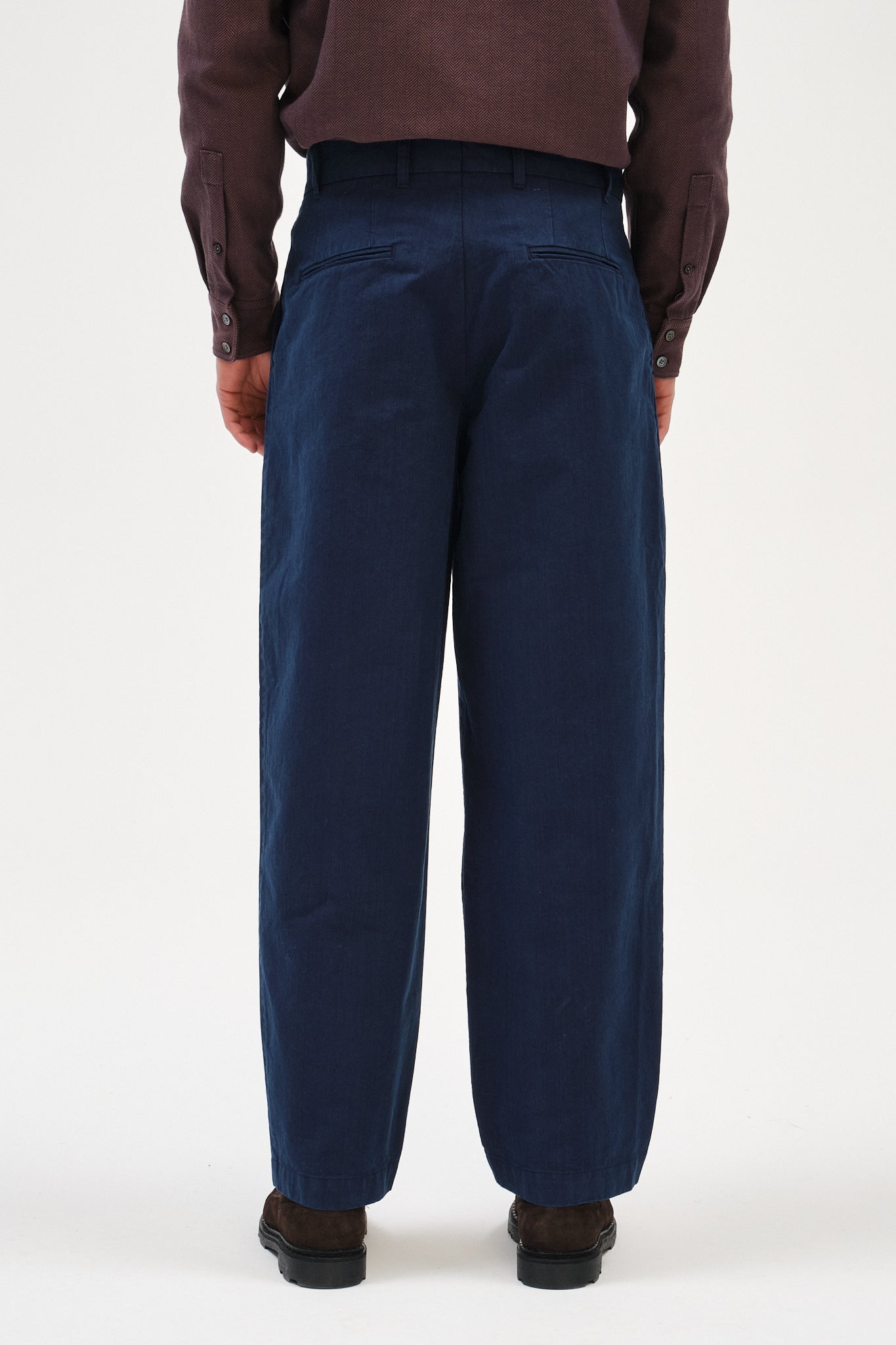 Cropped Trousers in a Navy Blue Rinsed Italian Cotton Denim