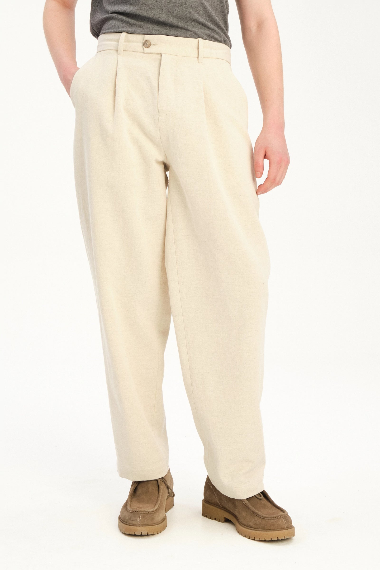 Amsterdam Trousers in an Ecru White Japanese Blend of Wool, Cotton and Linen