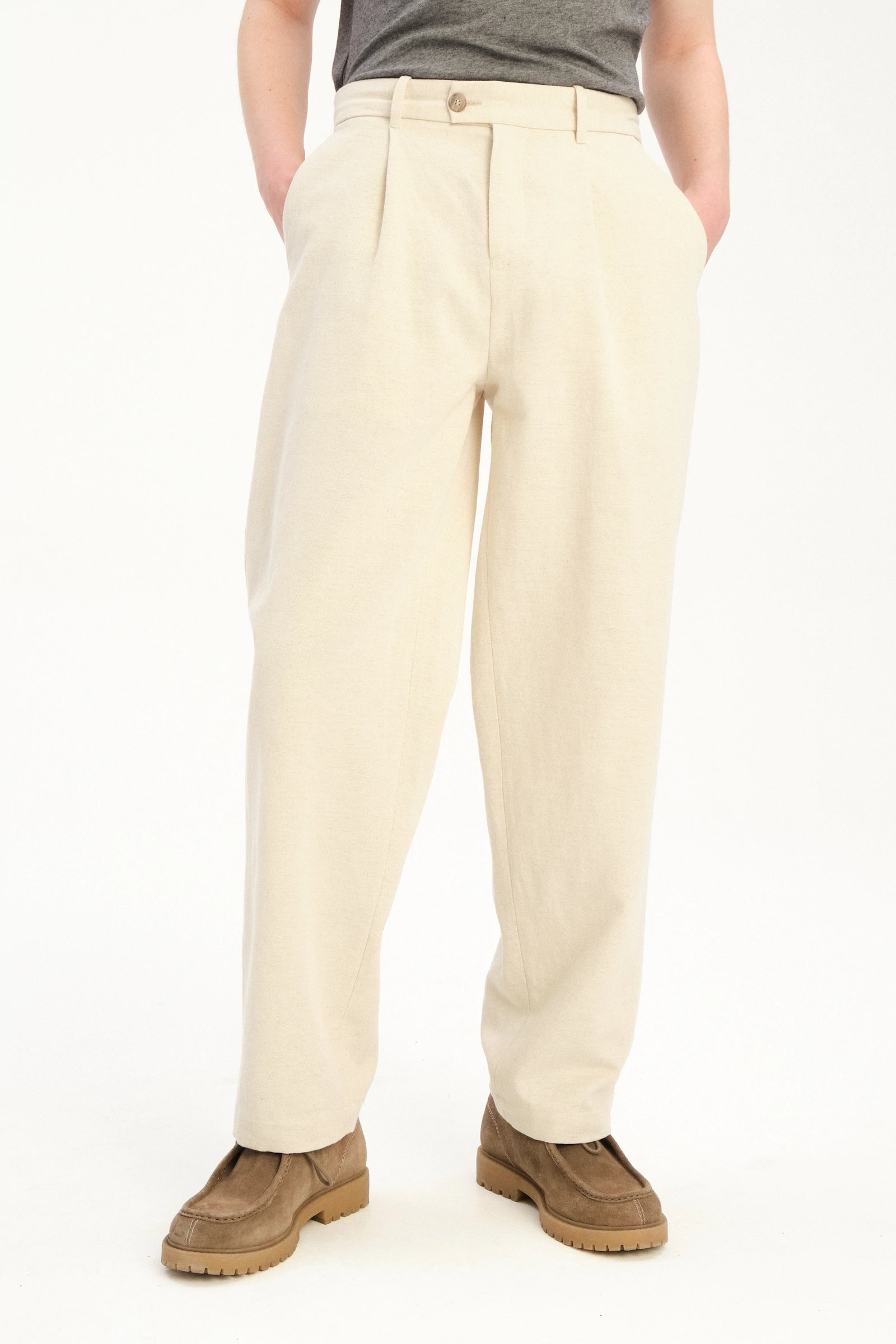 Amsterdam Trousers in an Ecru White Japanese Blend of Wool, Cotton and Linen