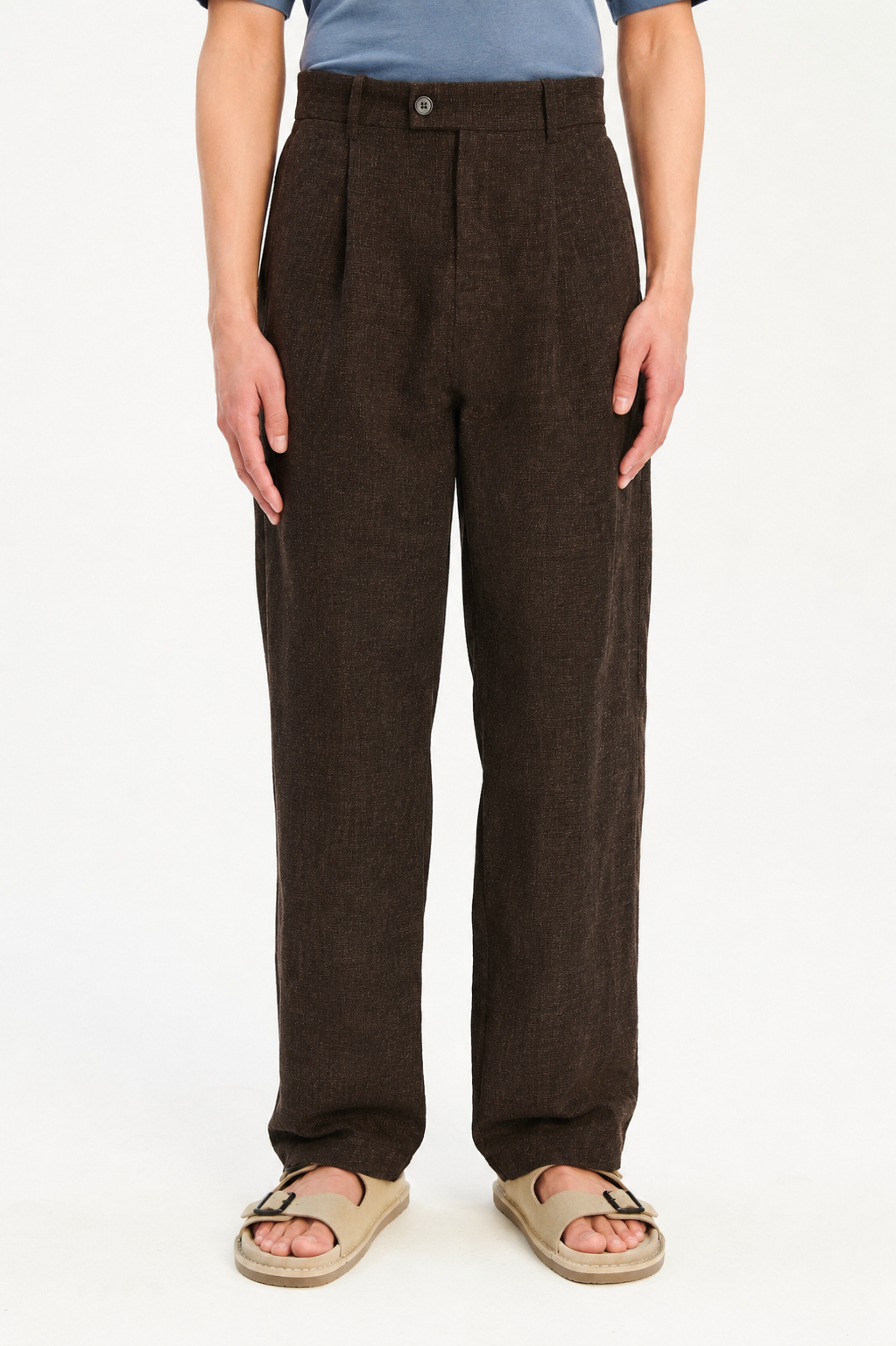 Amsterdam Trousers in a Brown Italian Linen Crepe