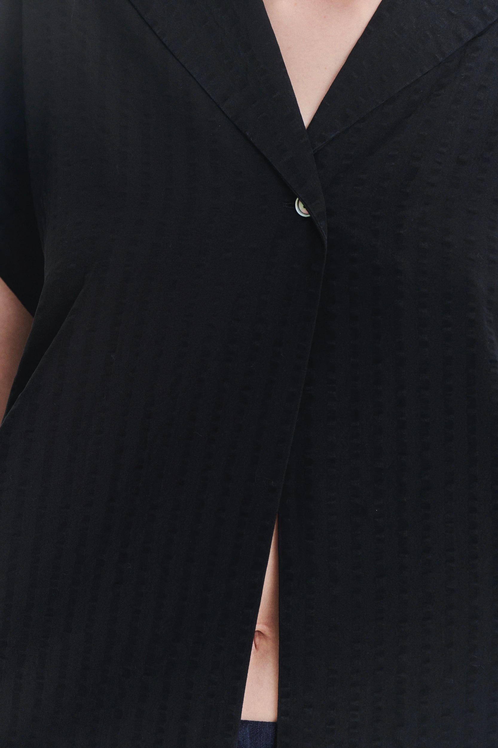 Top in a Structured Black Fine Portuguese Lyocell