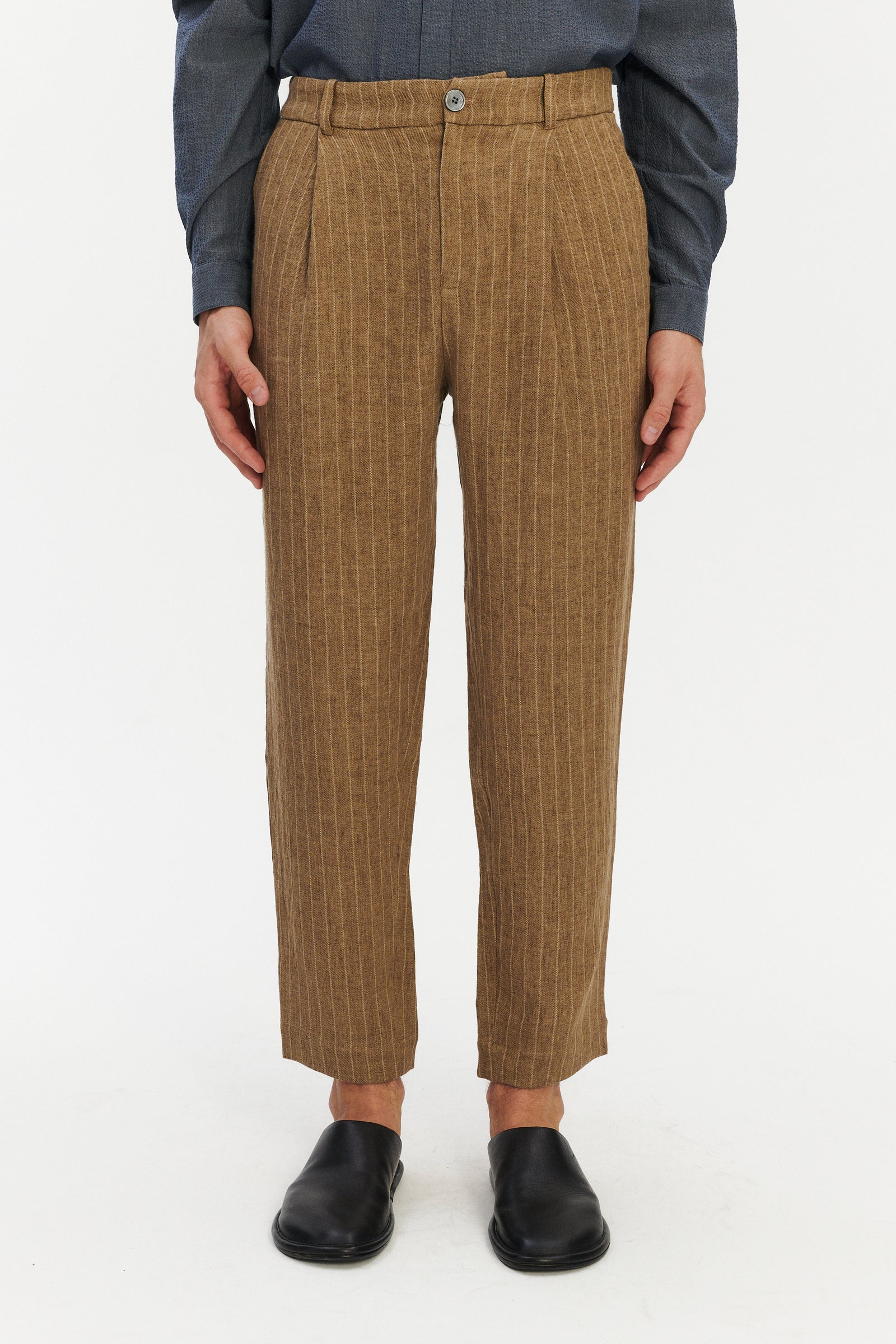 Genuine Trousers in a Camel Fluid Italian Linen and Viscose
