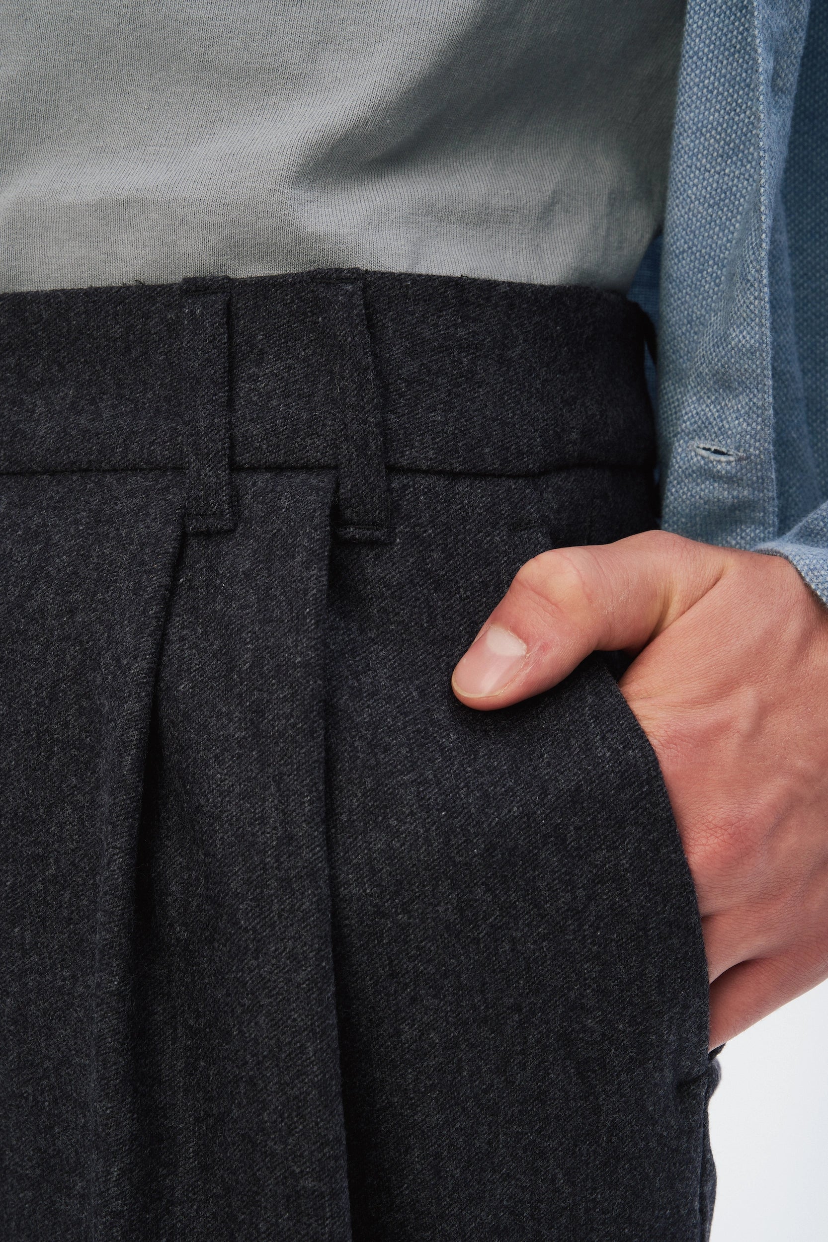 Utrecht Trousers in the Finest Navy Virgin Wool