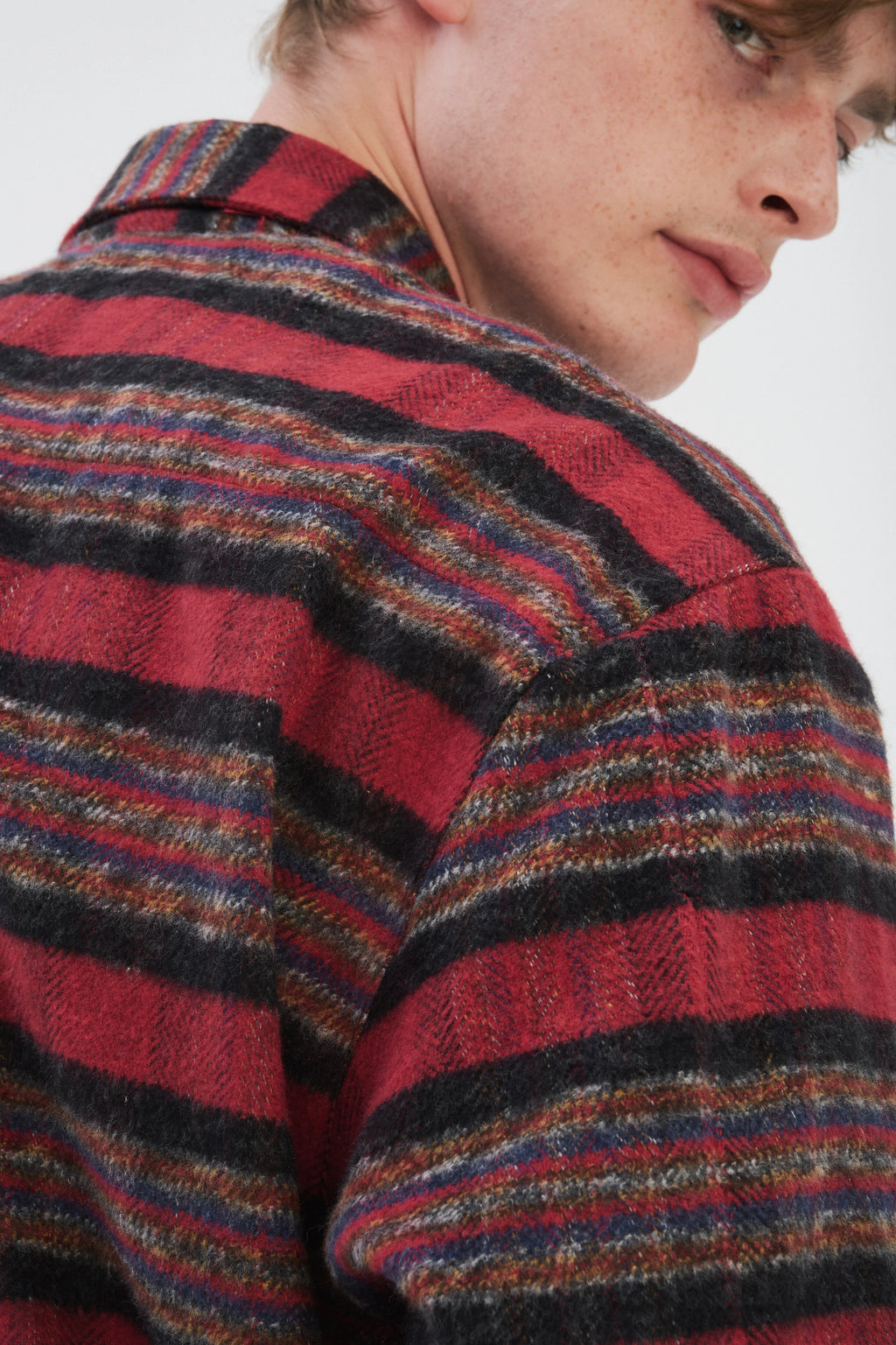 Overshirt in the Finest Italian Recycled Cotton, crafted in a timeless checked design