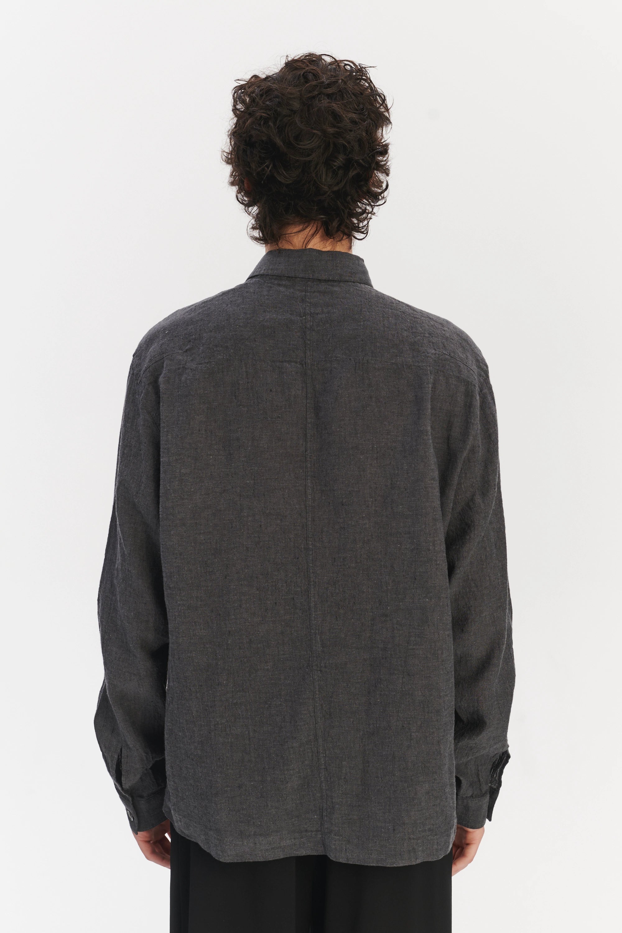 Architects Overshirt in a Charcoal Grey Mix of Japanese Linen and Cotton