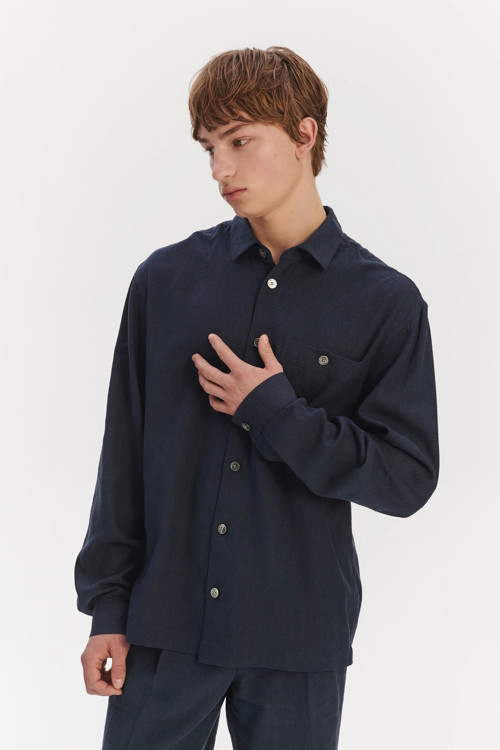 Architects Overshirt in a Navy Blue Mix of Japanese Linen and Silk