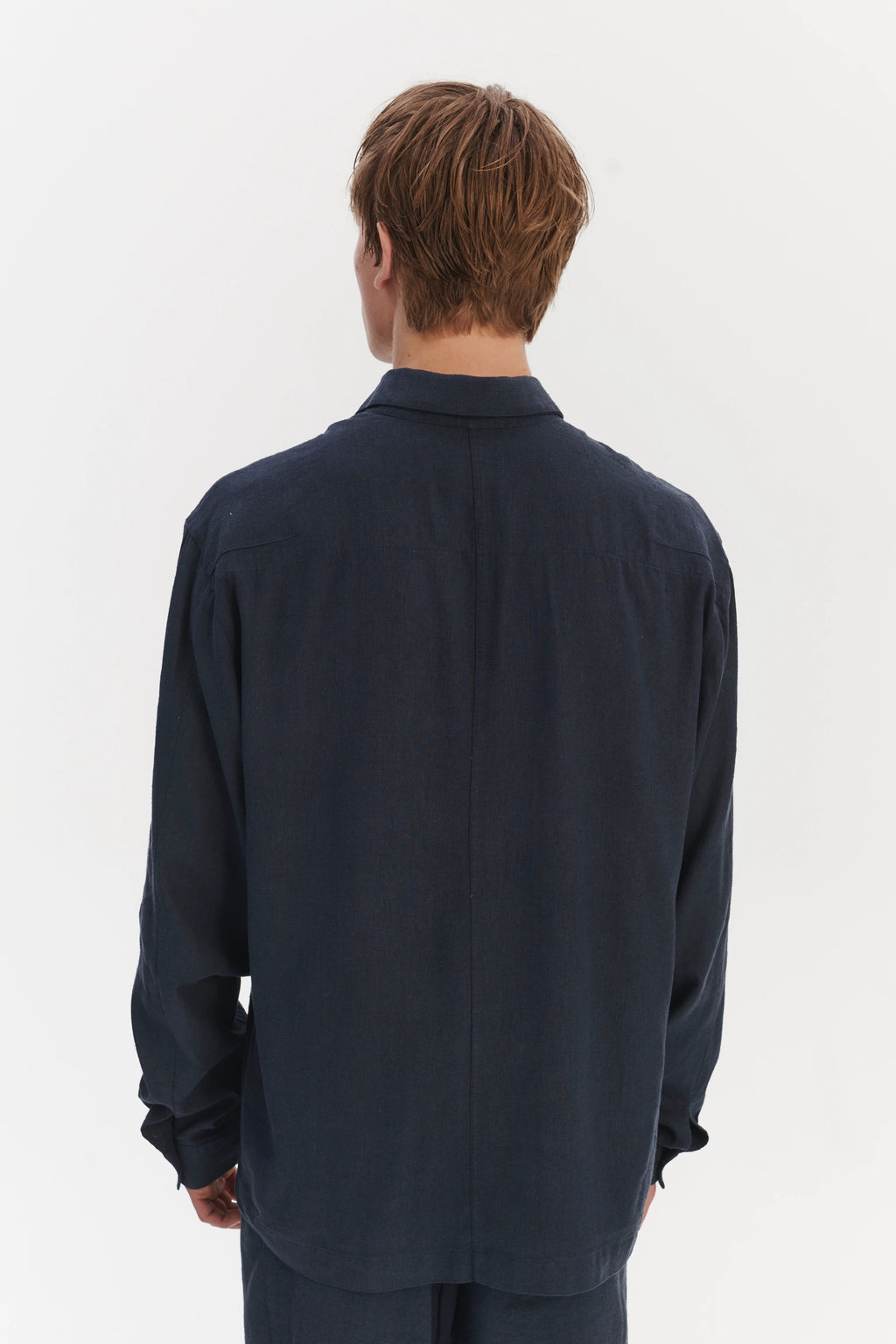 Architects Overshirt in a Navy Blue Mix of Japanese Linen and Silk