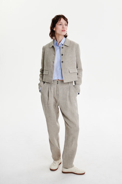 Trousers in a Beige Fluid and Structured Italian Linen Crepe