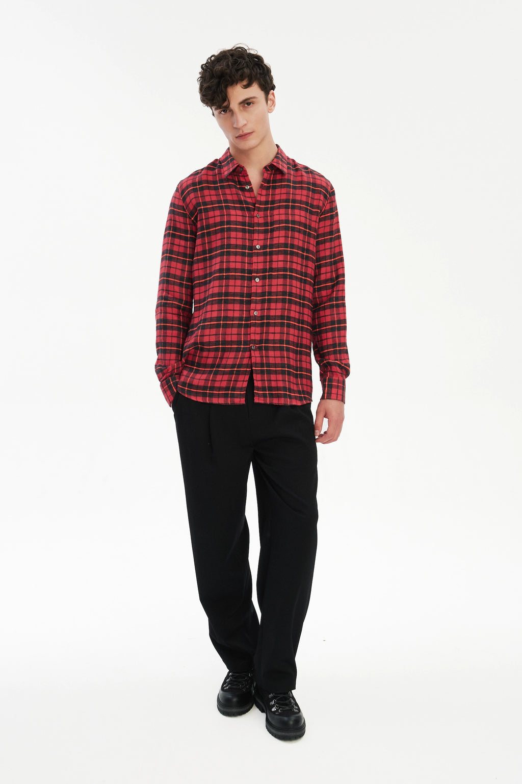 Feel Good Shirt in a Red, Orange and Black Chequered Italian Winter Linen Flannel