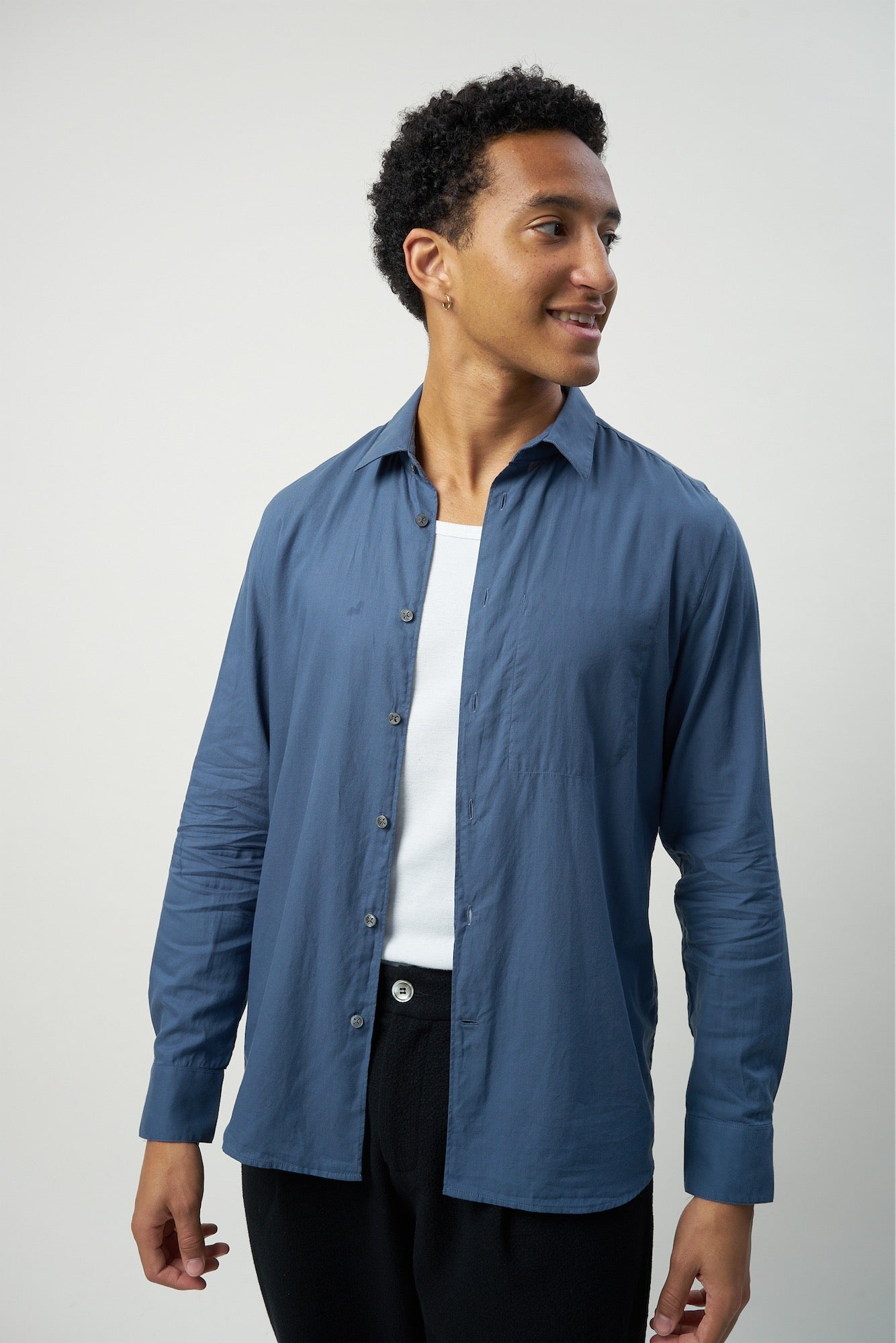 Feel Good Shirt in a Denim Blue Soft Exceptional Egyptian Nile Delta Giza 87 Italian Cotton