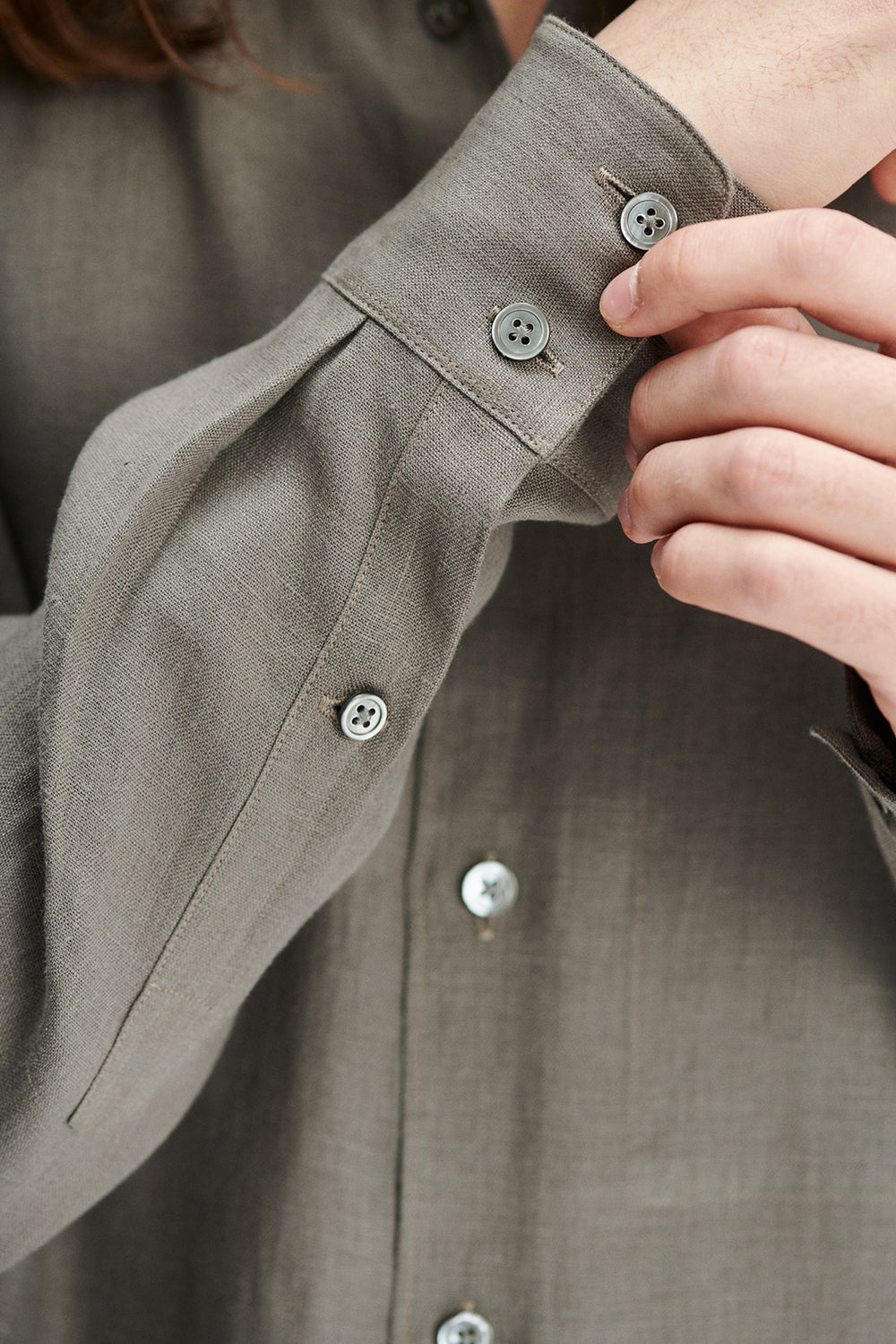 Feel Good Shirt in the Finest Mud Grey Soft Feeling Italian Hemp - Online Exclusive