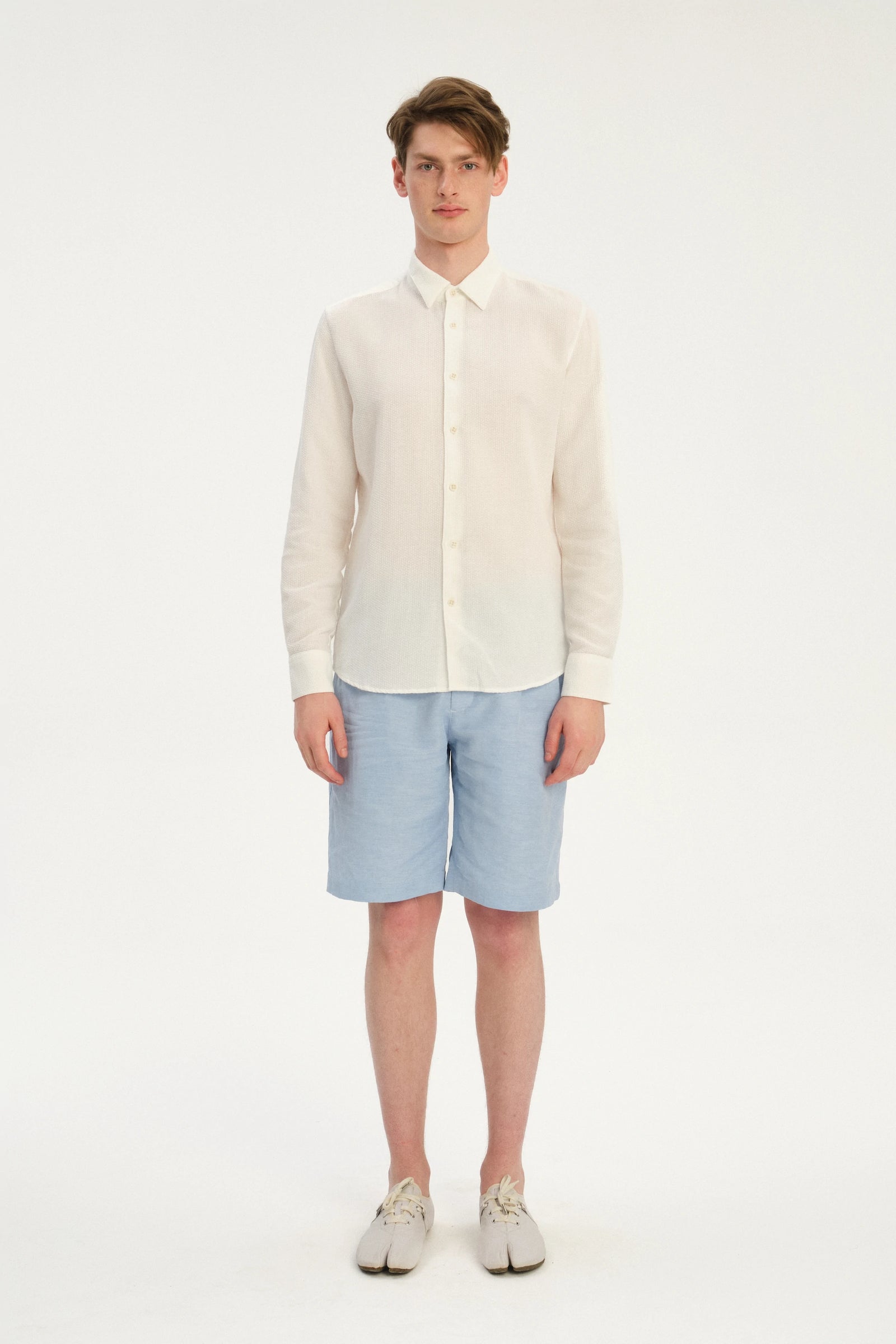 Feel Good Shirt in a White Airy Portuguese Cotton