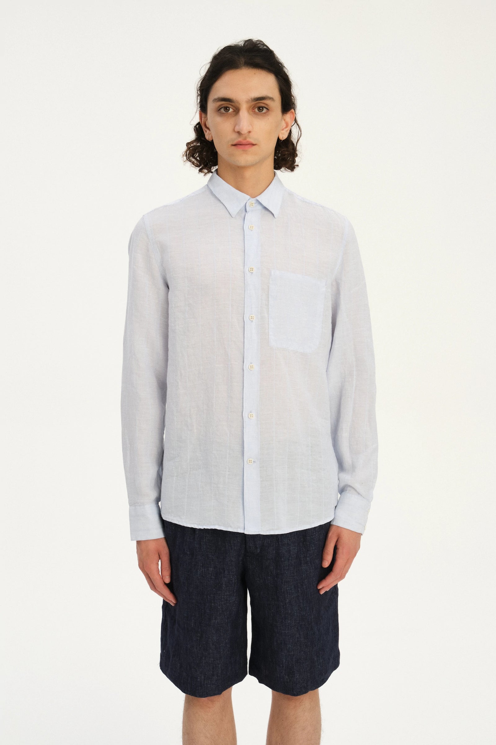 Feel Good Shirt in a Subtle Dobby Striped Blue Italian Linen