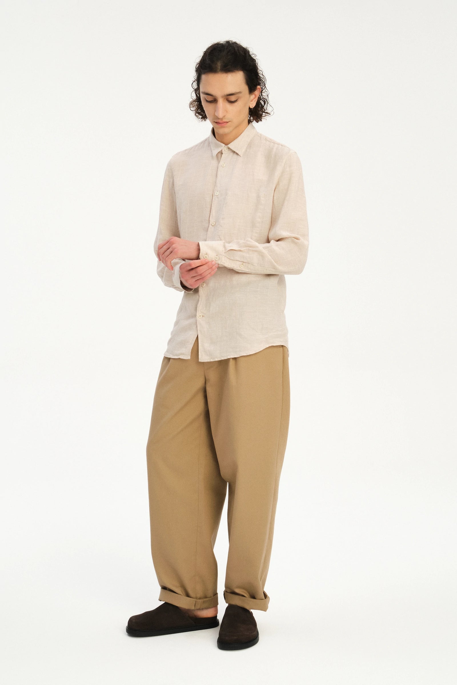 Feel Good Shirt in a Dobby Striped Soft Beige Italian Linen