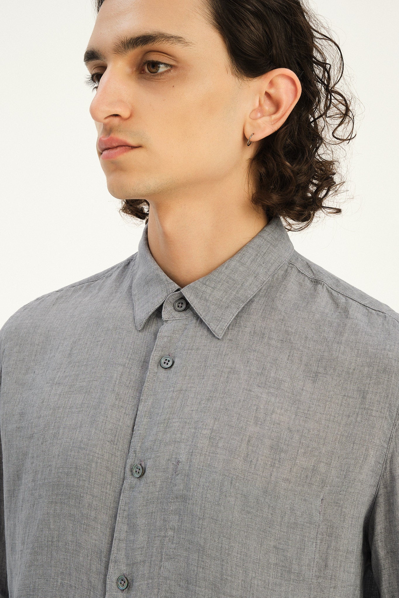 Feel Good Shirt in a Chalk Grey Pure Italian Linen