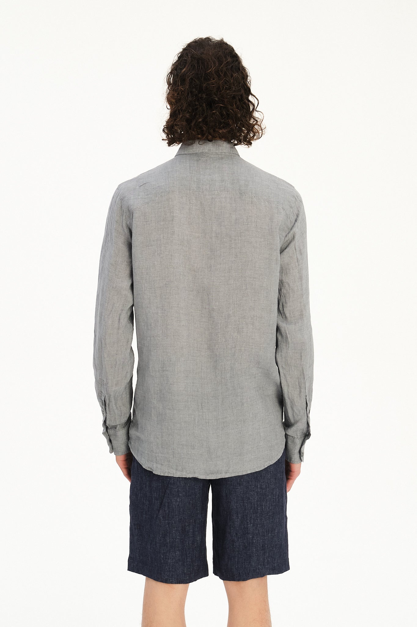 Feel Good Shirt in a Chalk Grey Pure Italian Linen