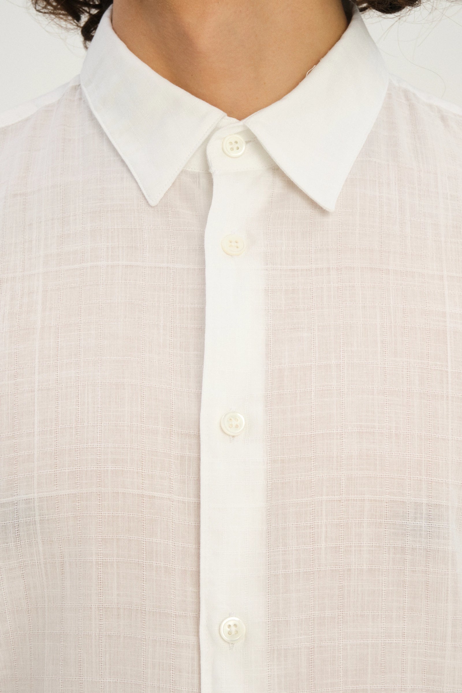 Feel Good Shirt in an Airy White Italian Cotton