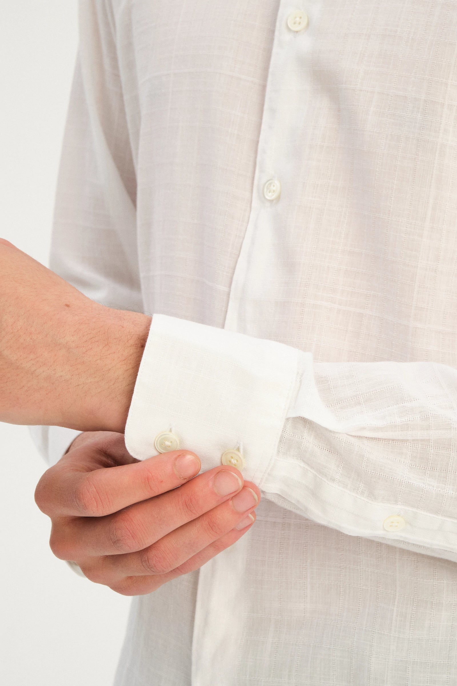 Feel Good Shirt in an Airy White Italian Cotton