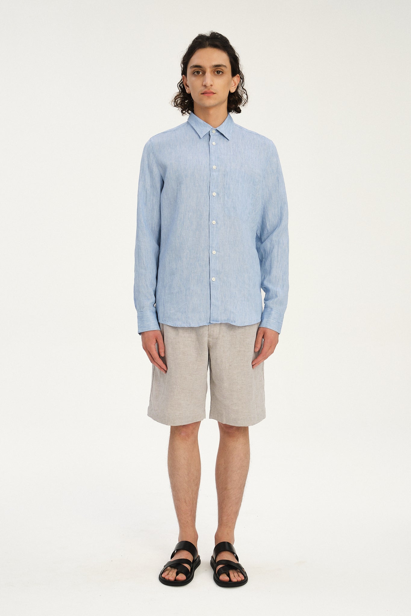 Feel Good Shirt in The Finest Blue Italian Linen