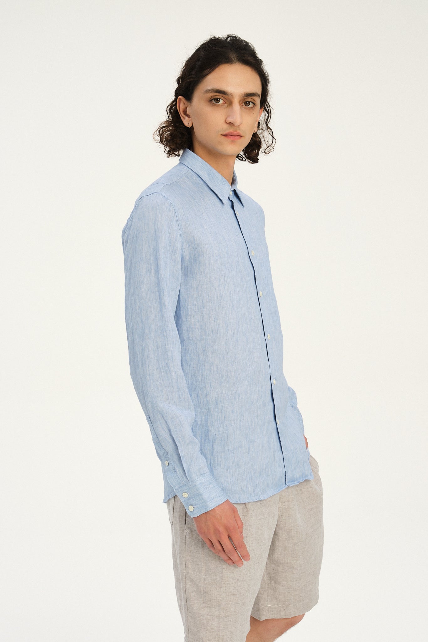 Feel Good Shirt in The Finest Blue Italian Linen
