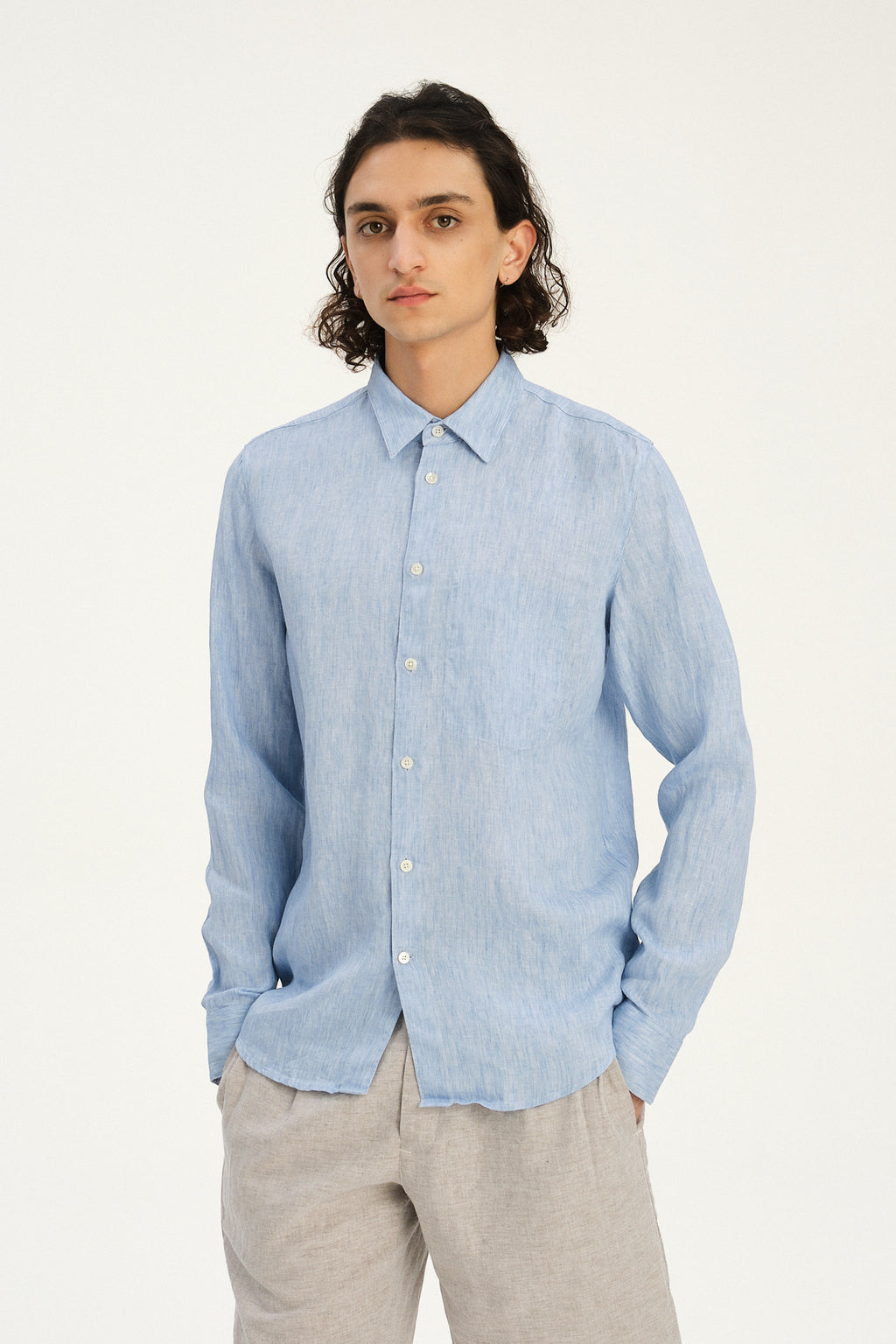 Feel Good Shirt in The Finest Blue Italian Linen