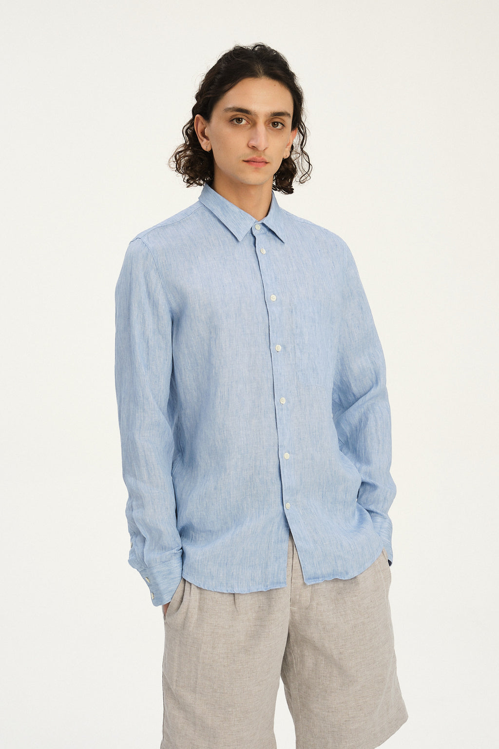 Feel Good Shirt in The Finest Blue Italian Linen