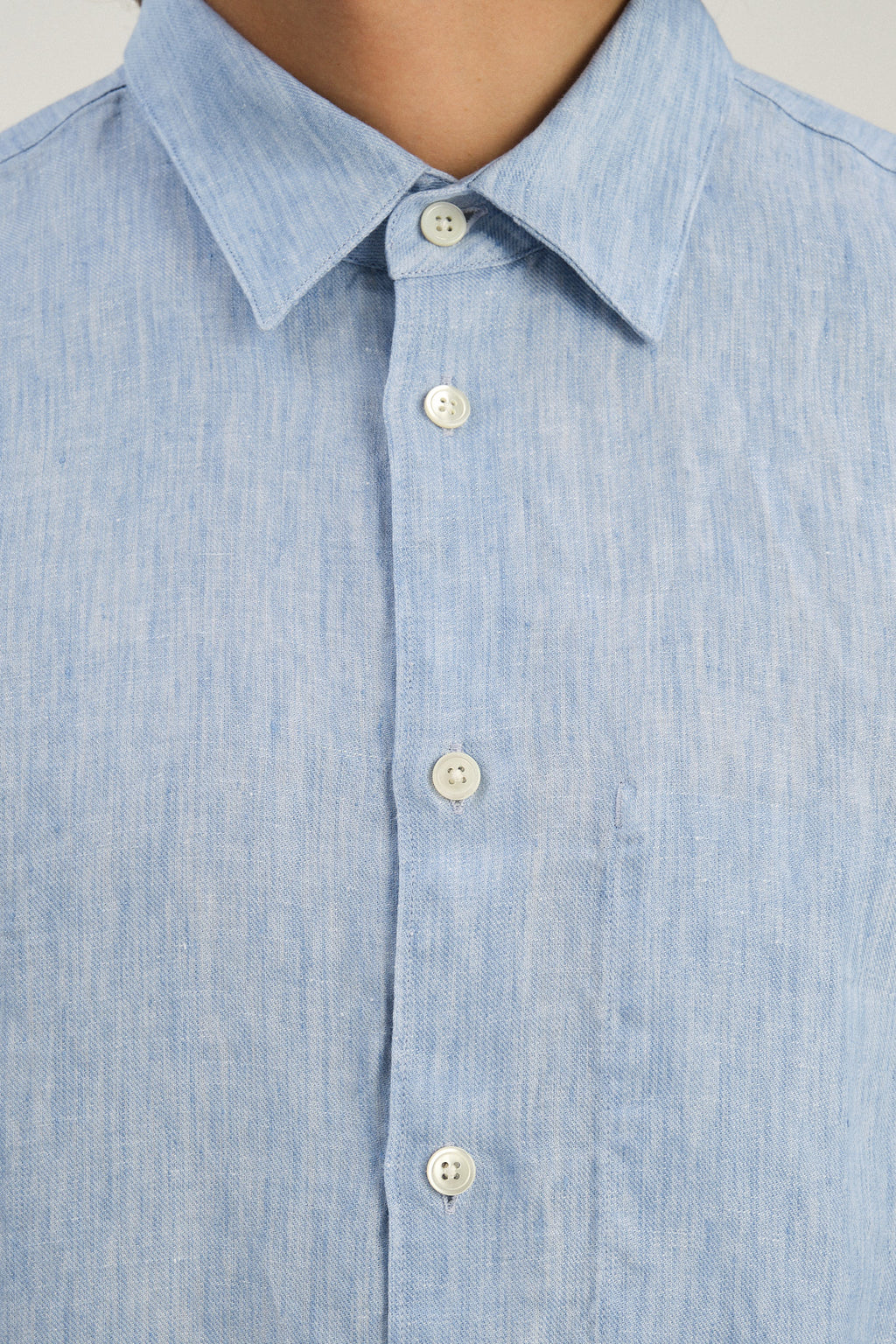Feel Good Shirt in The Finest Blue Italian Linen