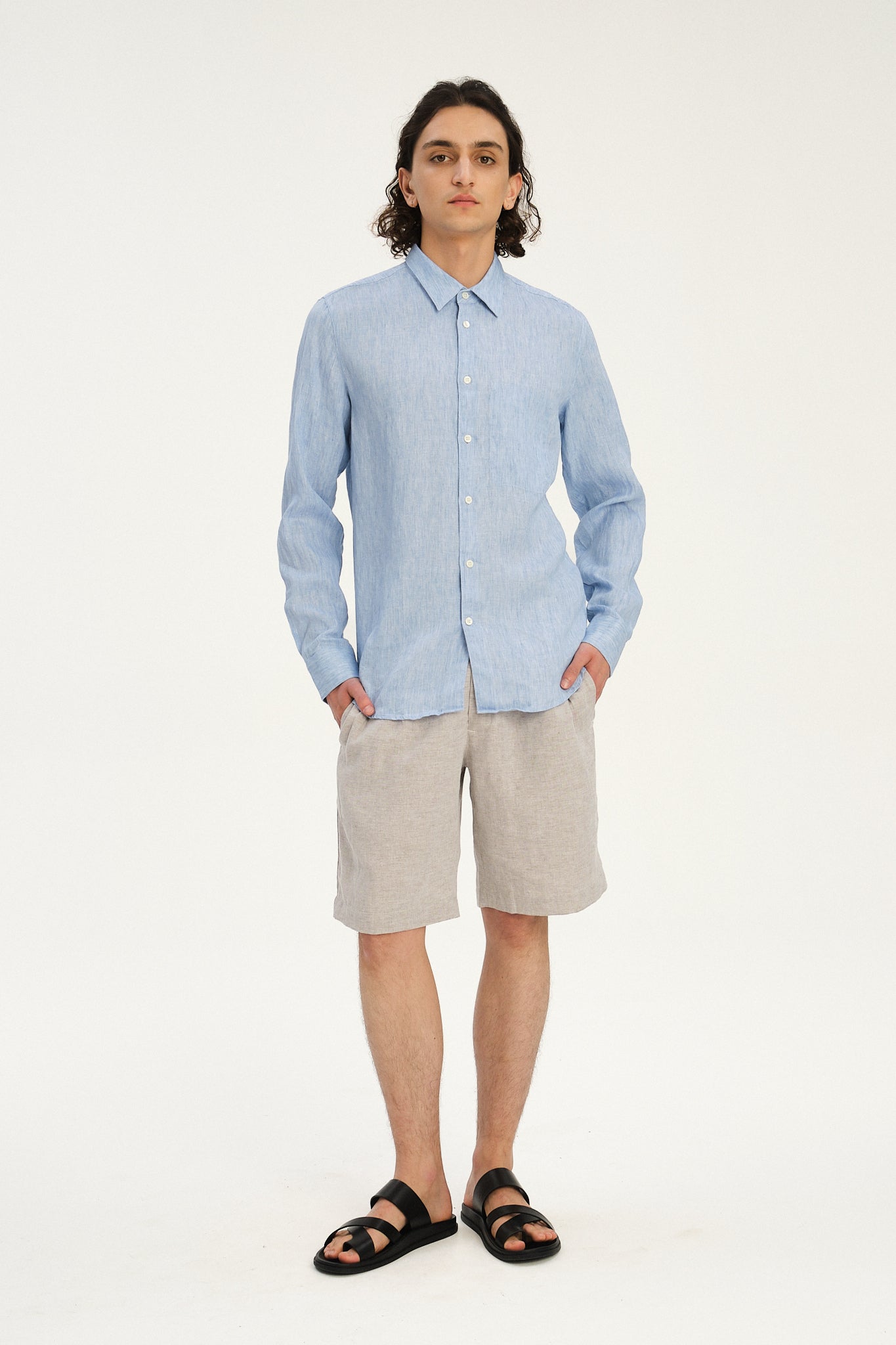 Feel Good Shirt in The Finest Blue Italian Linen