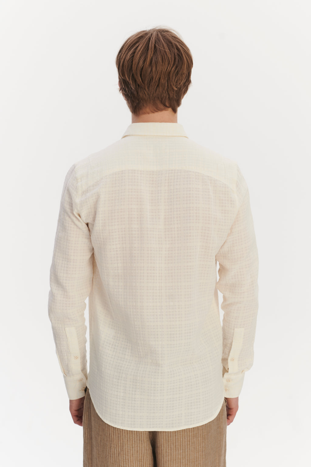 Feel Good Shirt in an Off White Structural Portuguese Cotton
