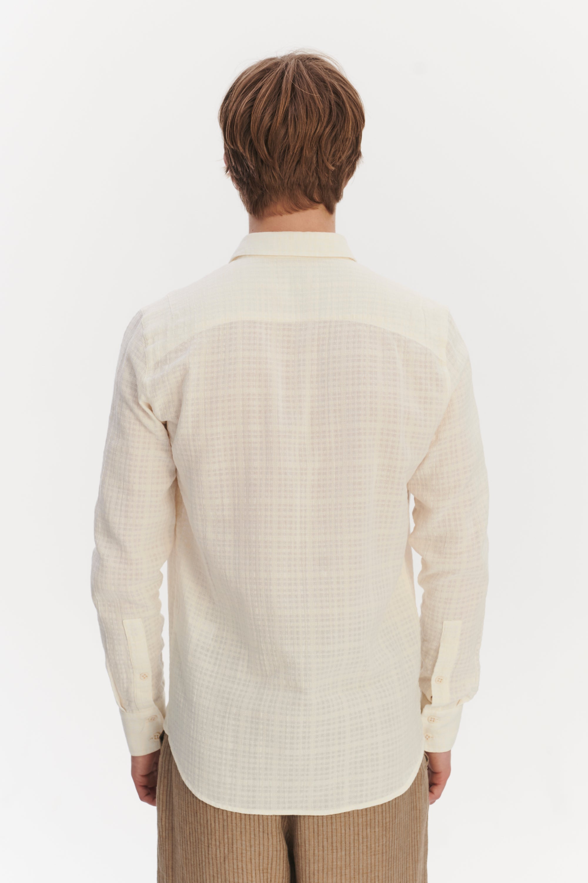 Feel Good Shirt in an Off White Structural Portuguese Cotton