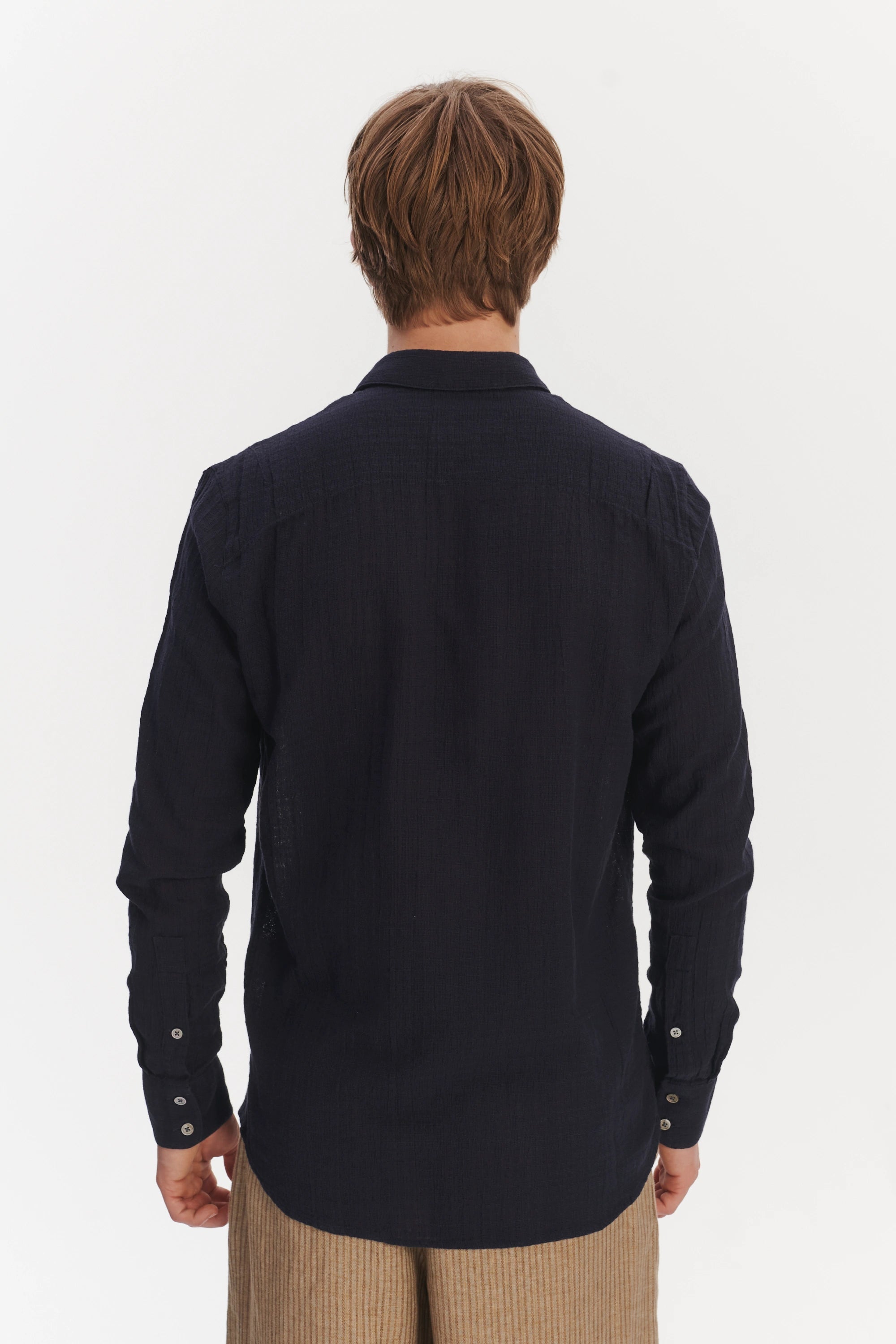 Feel Good Shirt in a Dark Navy Airy Structural Portuguese Cotton