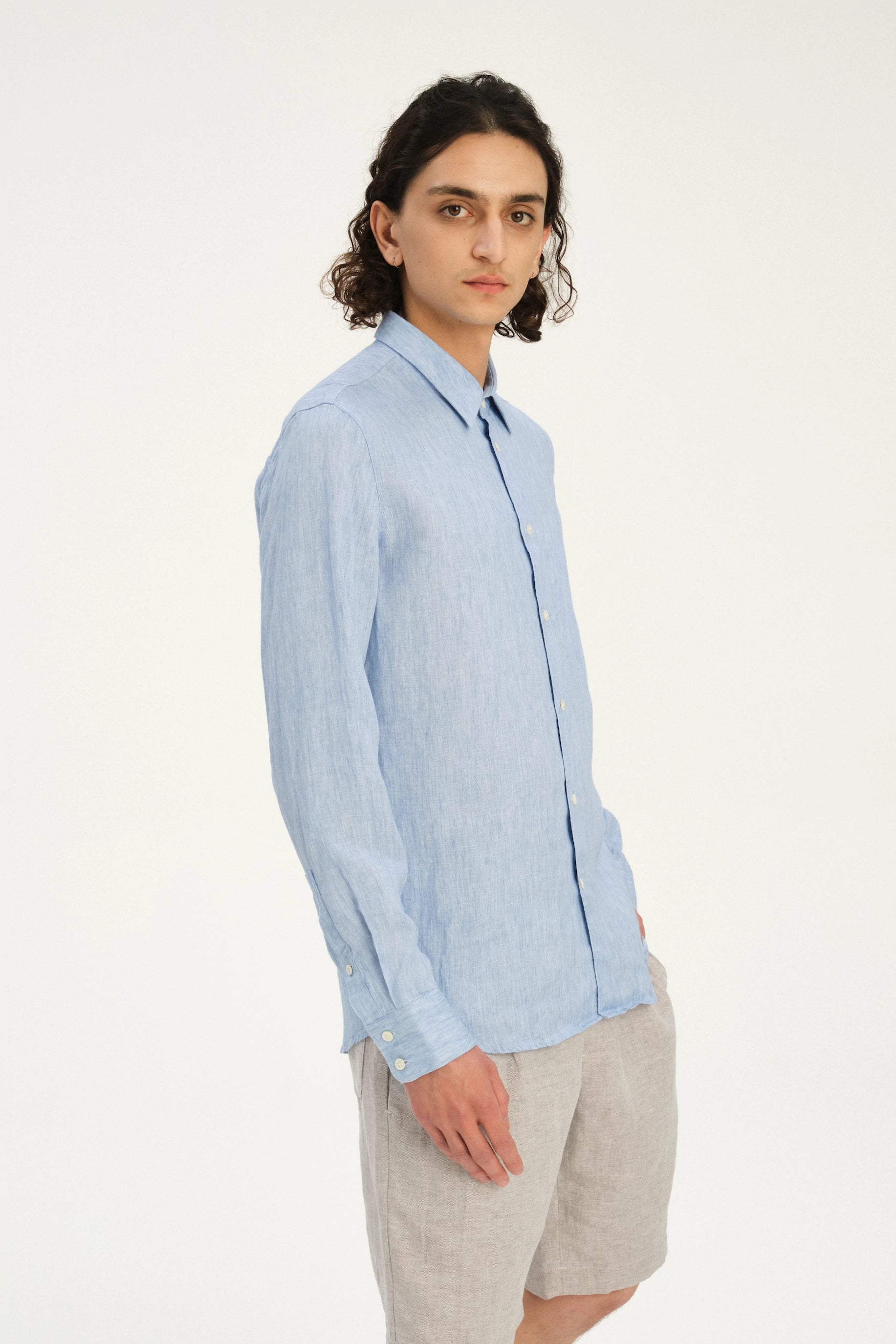 Feel Good Shirt in The Finest Blue Italian Linen