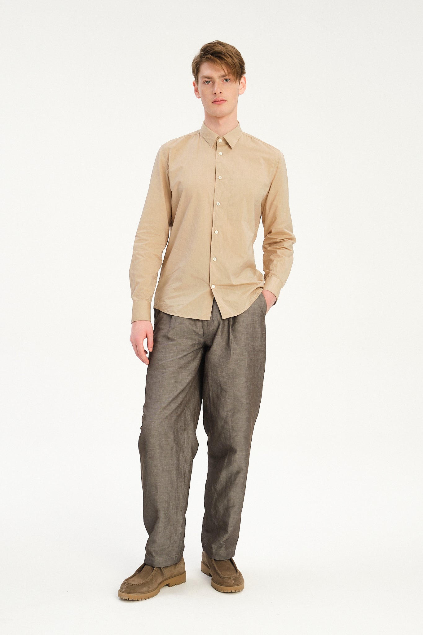 Amsterdam Trousers in a Silver Brown Italian Blend of Cotton and Linen