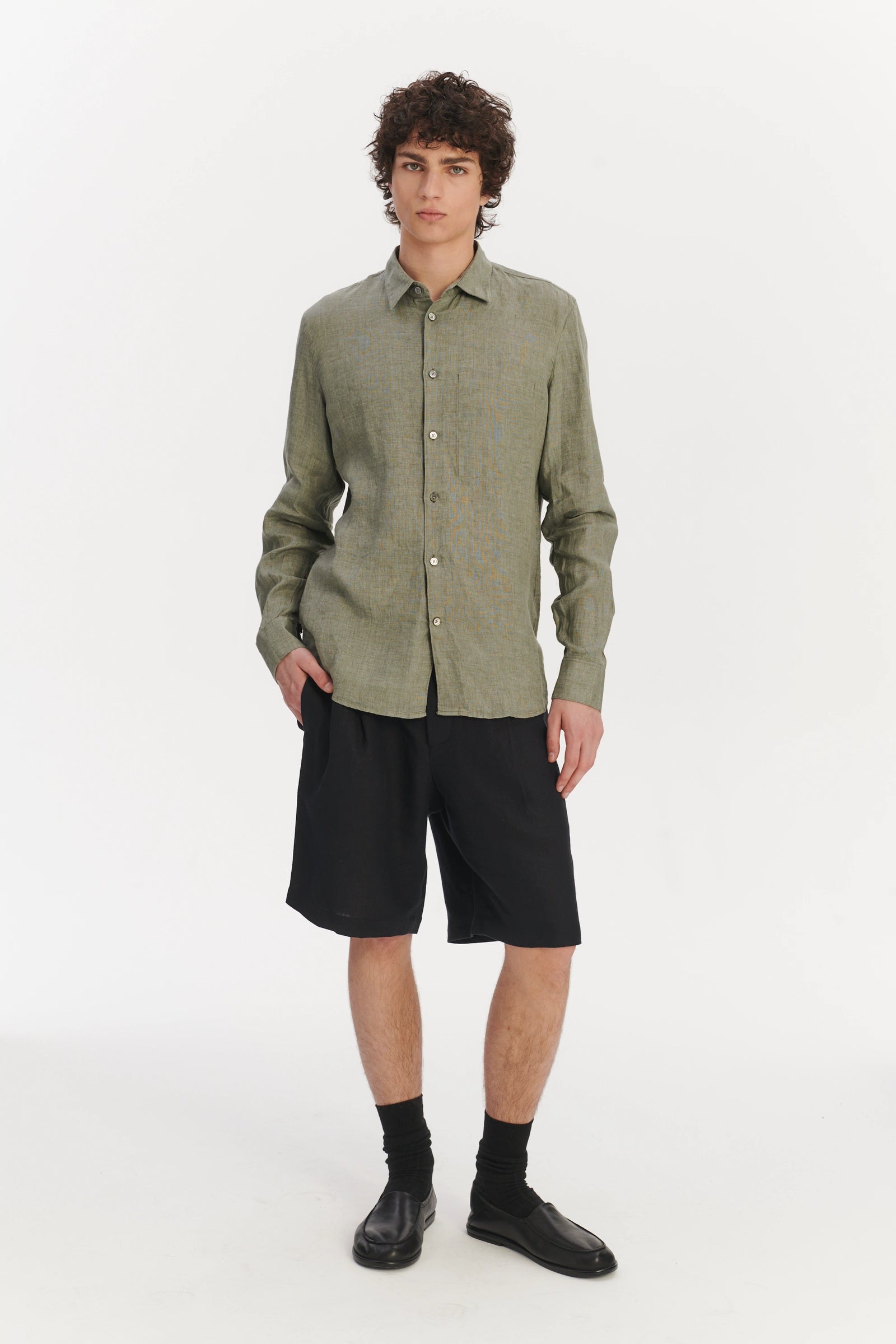Feel Good Shirt in a Thyme Green Italian Oxford Linen