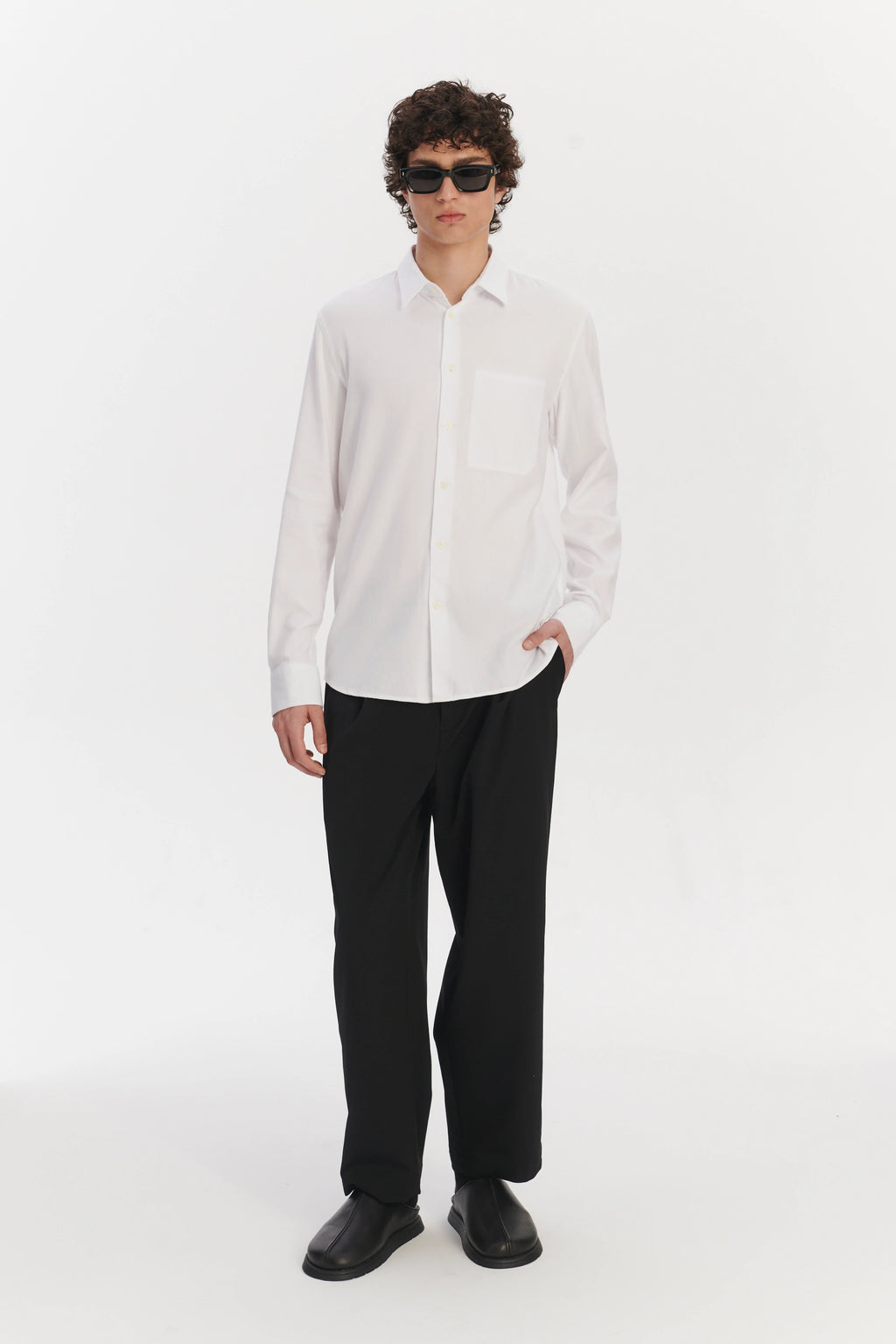 Feel Good Shirt in a White Very Soft Italian Lyocell and Cotton