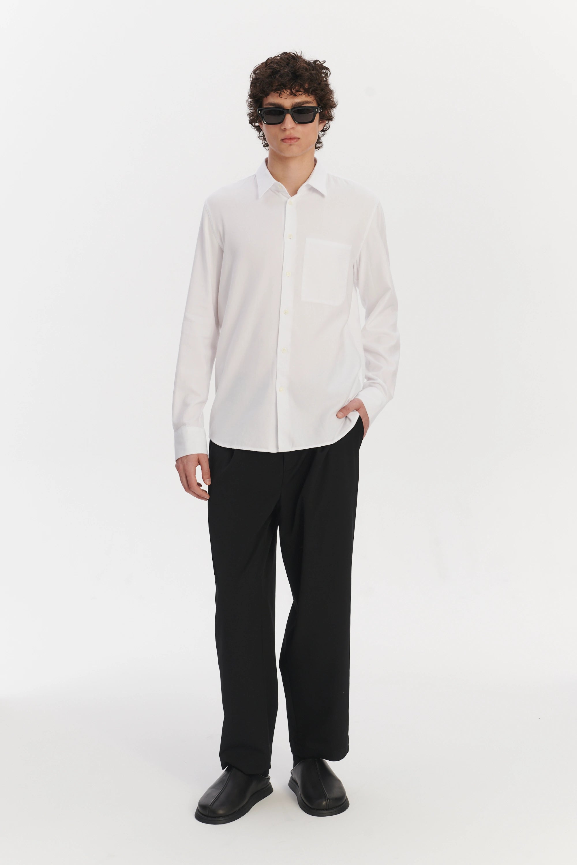 Feel Good Shirt in a White Very Soft Italian Lyocell and Cotton