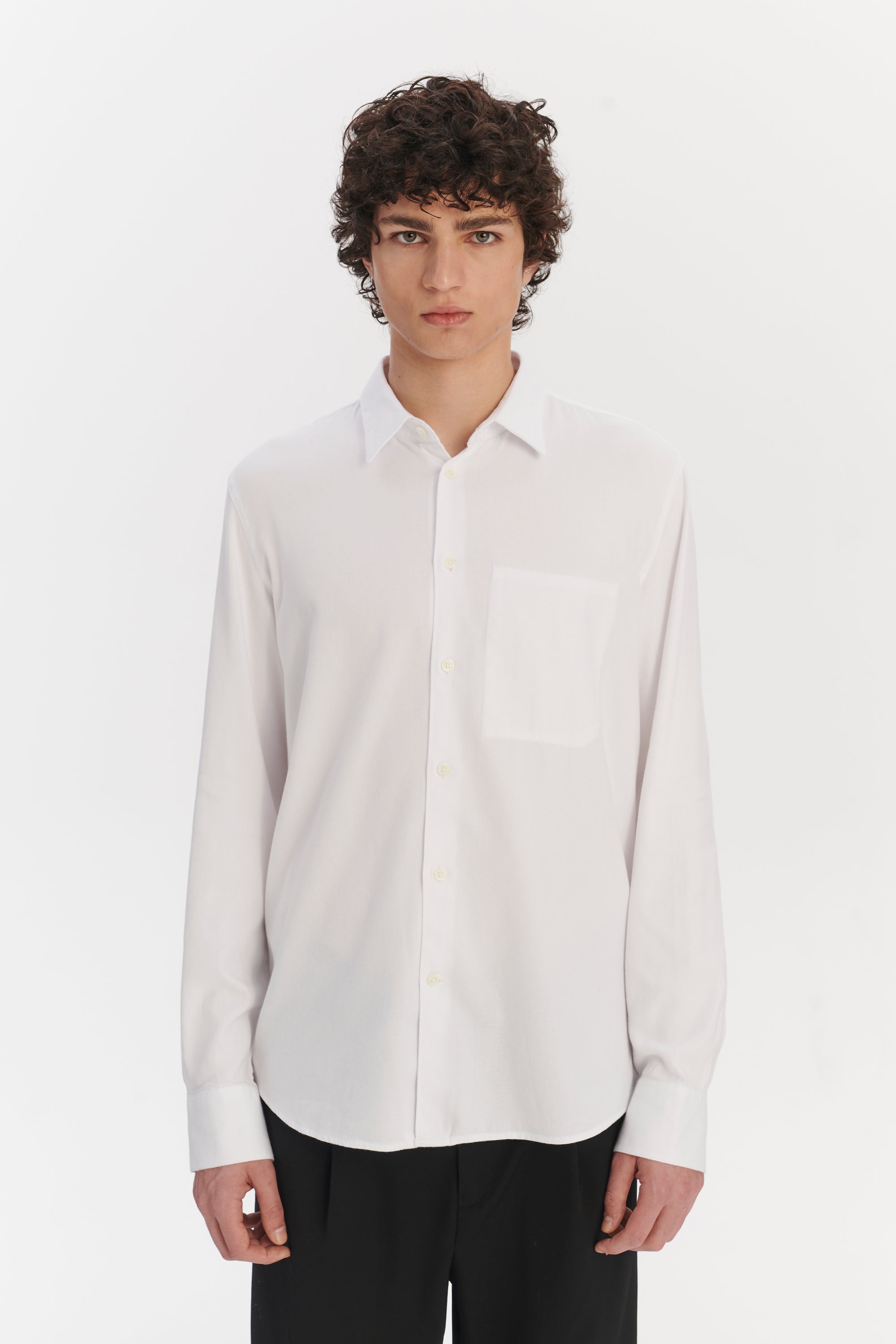 Feel Good Shirt in a White Very Soft Italian Lyocell and Cotton