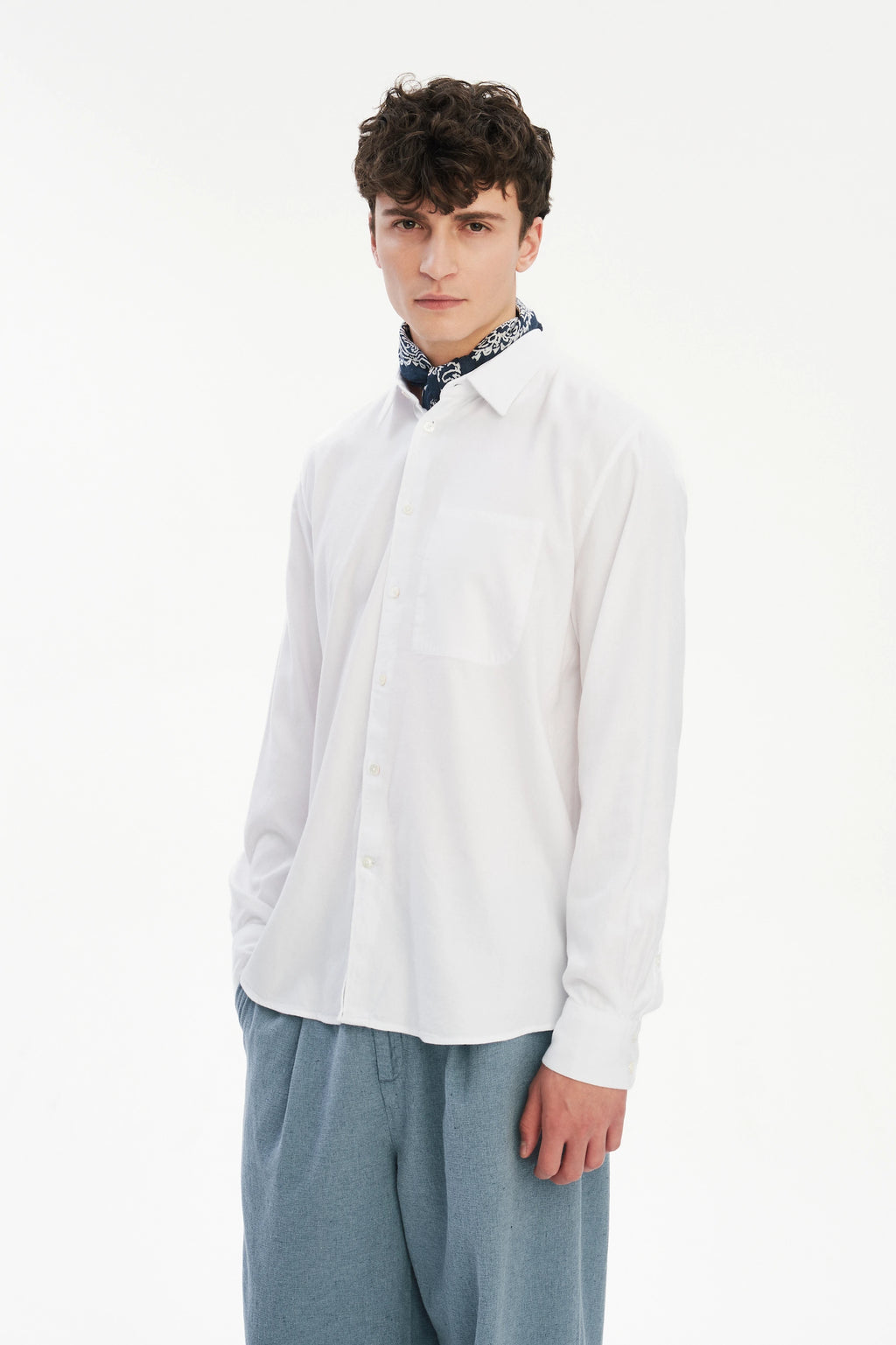 Feel Good Shirt in a White Very Soft Italian Lyocell and Cotton