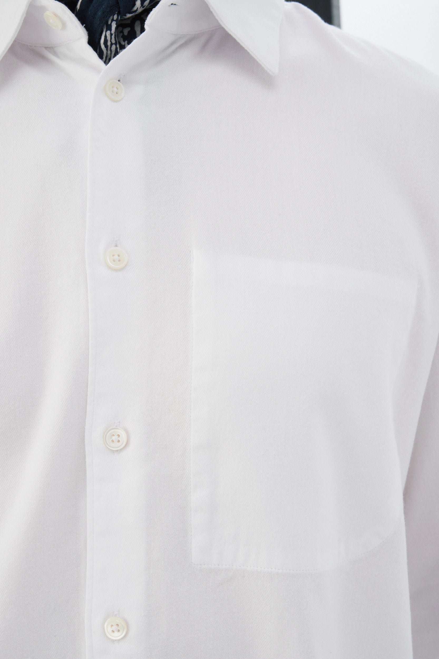 Feel Good Shirt in a White Very Soft Italian Lyocell and Cotton