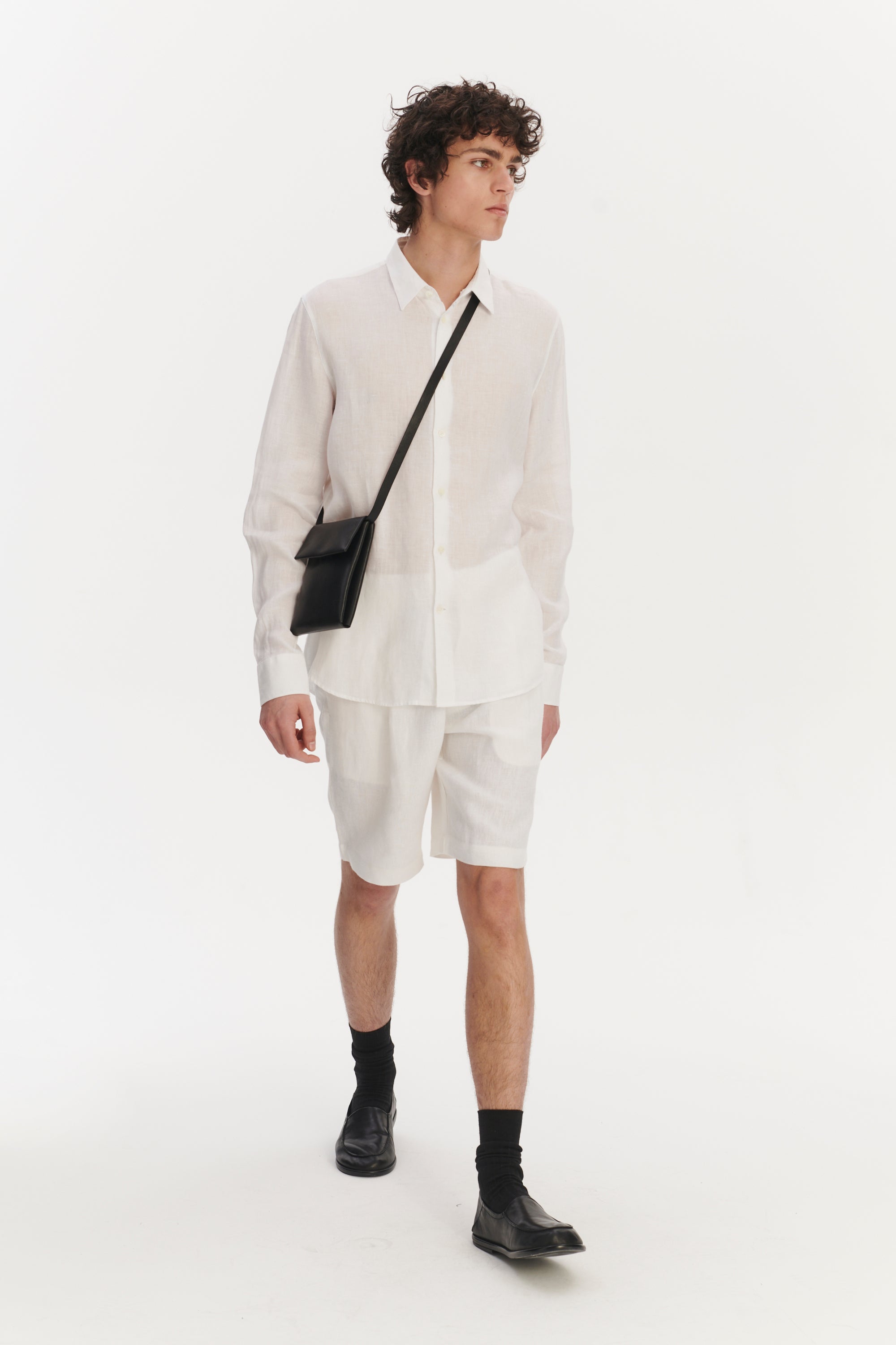 Feel Good Shirt in a Soft Pure White Airy Bohemian Linen