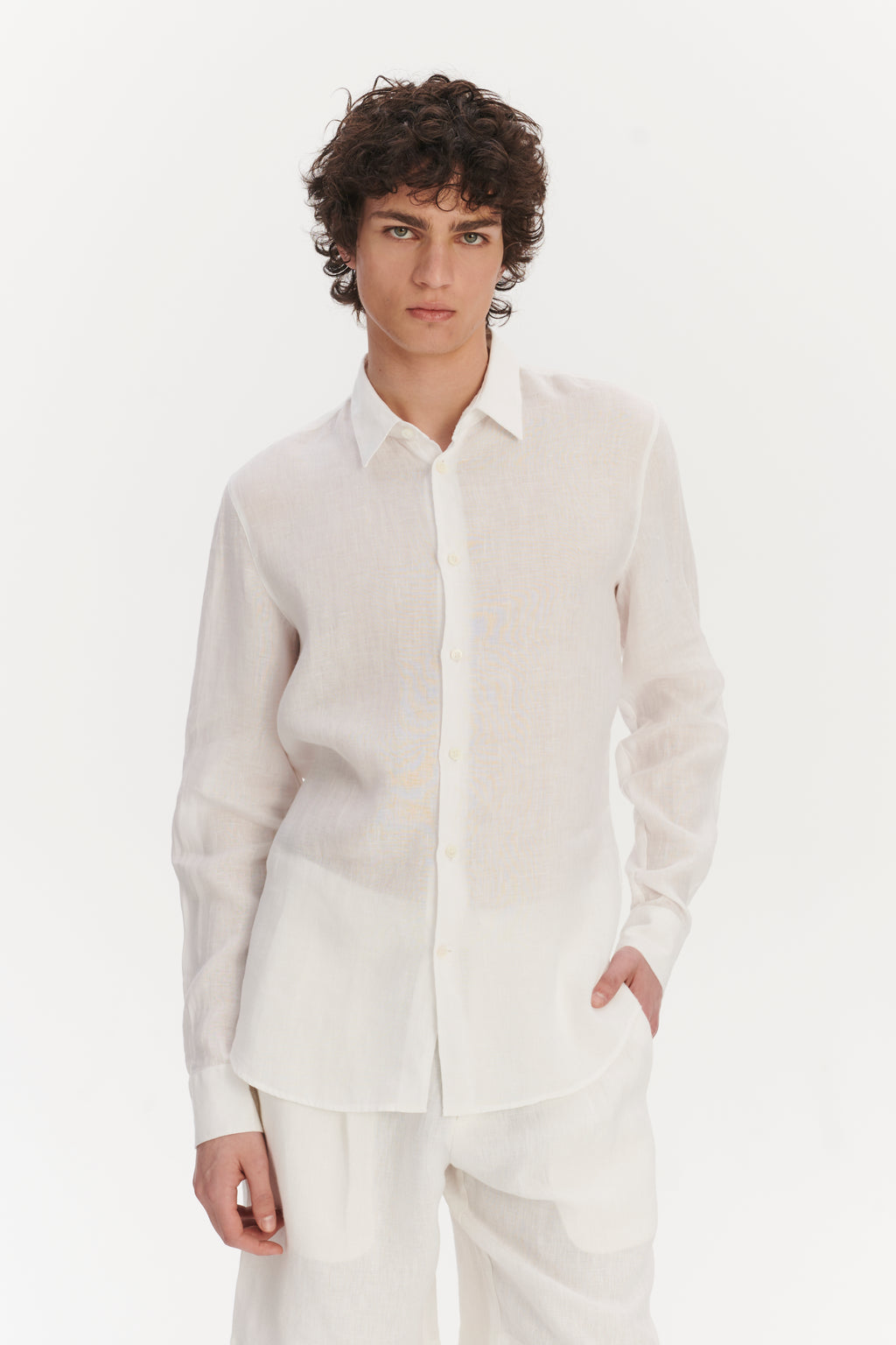 Feel Good Shirt in a Soft Pure White Airy Bohemian Linen