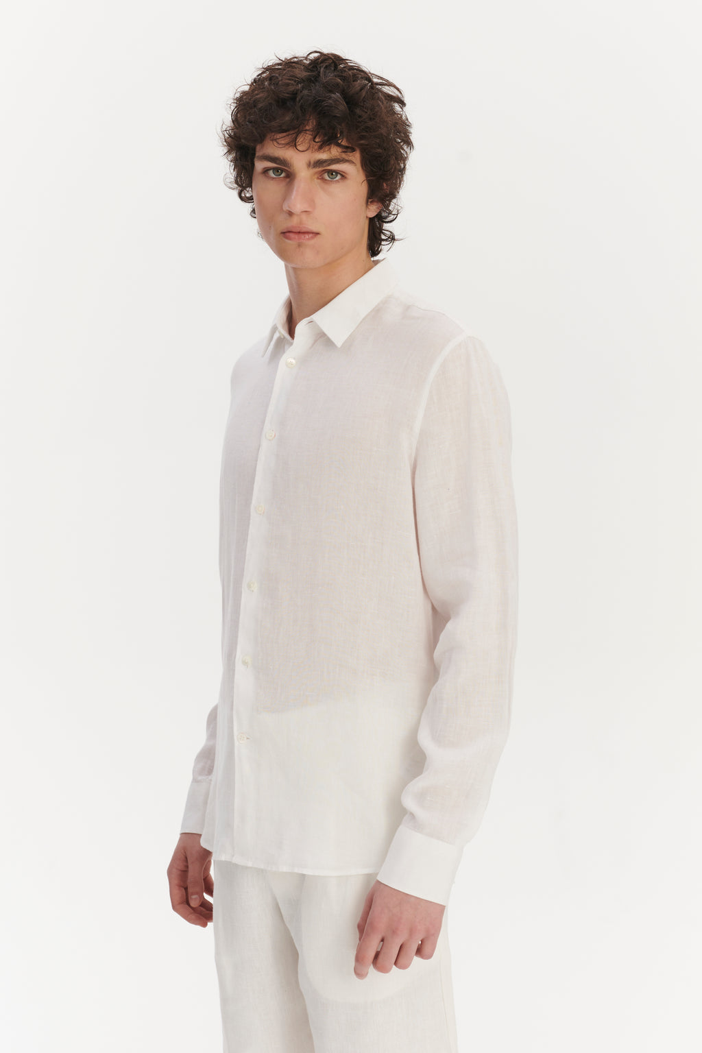 Feel Good Shirt in a Soft Pure White Airy Bohemian Linen