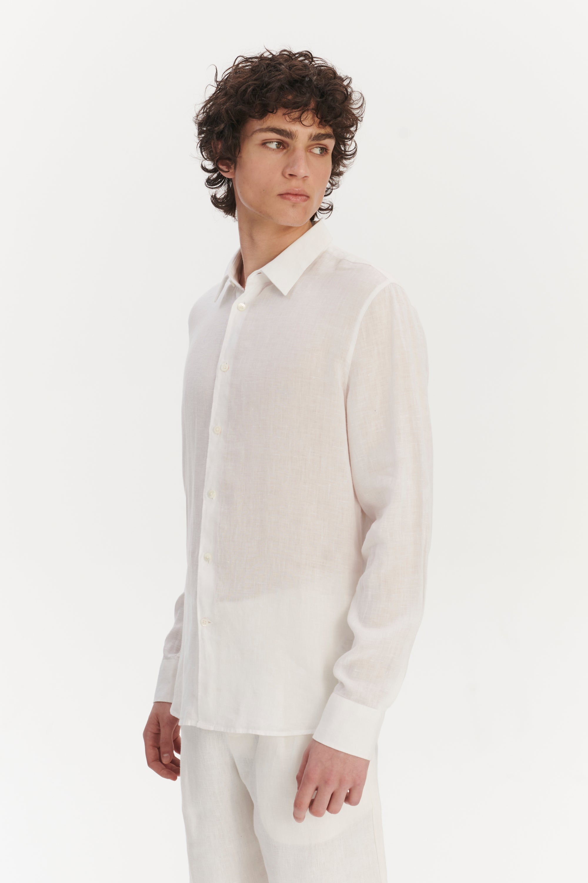 Feel Good Shirt in a Soft Pure White Airy Bohemian Linen