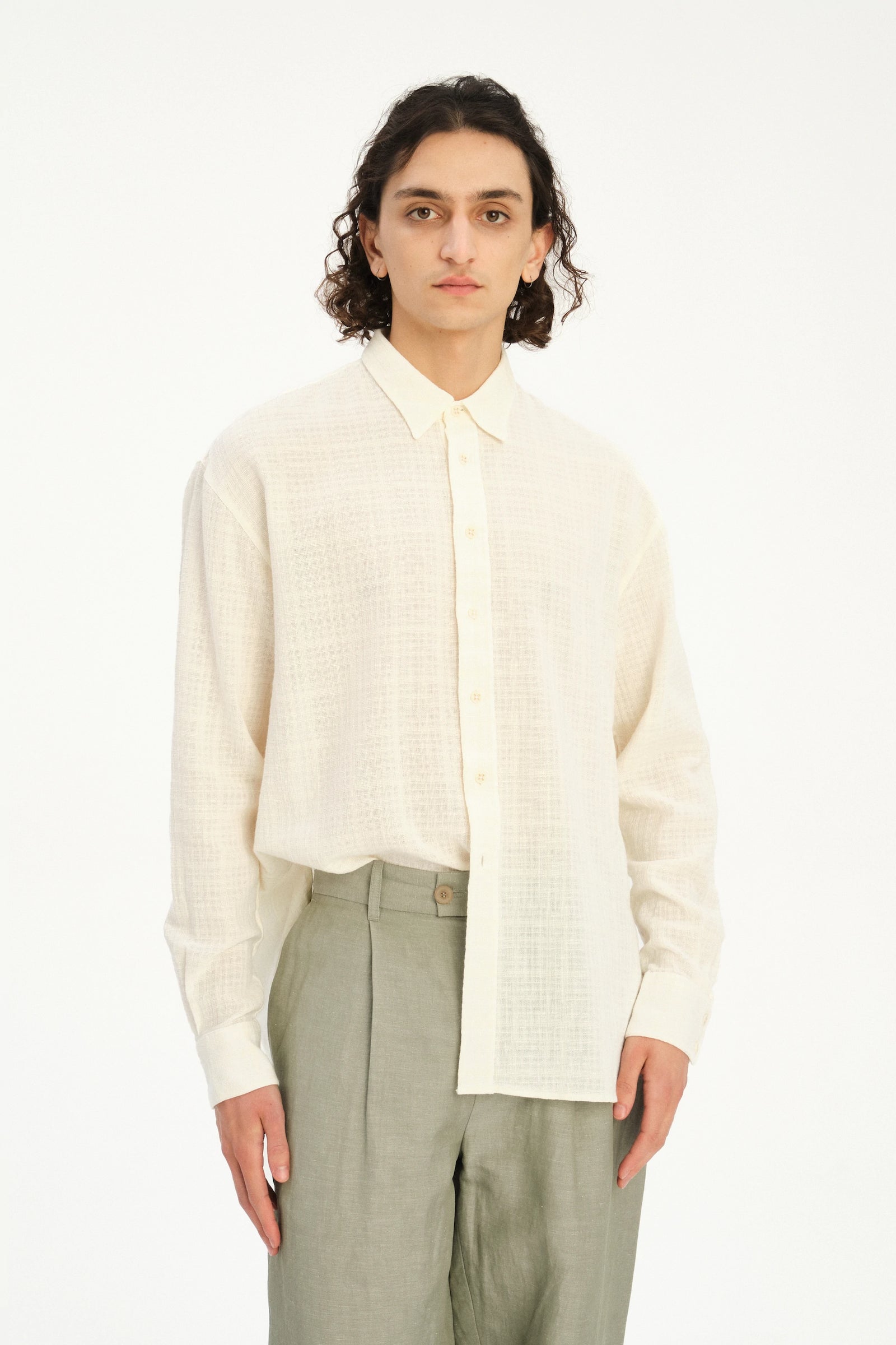 Oversized Delta Shirt in a Cream White Airy Portuguese Cotton