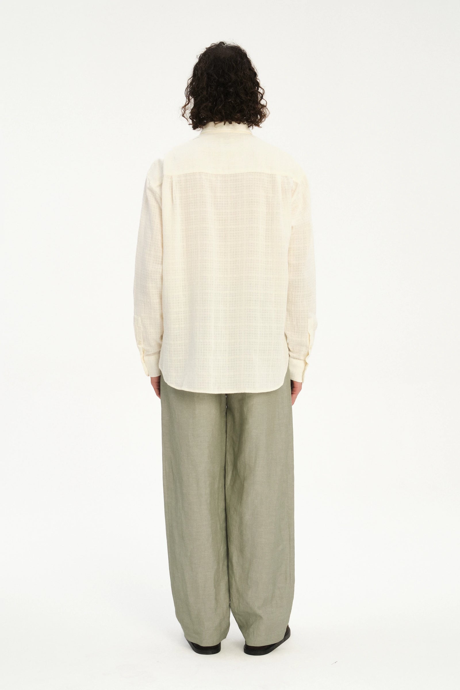 Oversized Delta Shirt in a Cream White Airy Portuguese Cotton
