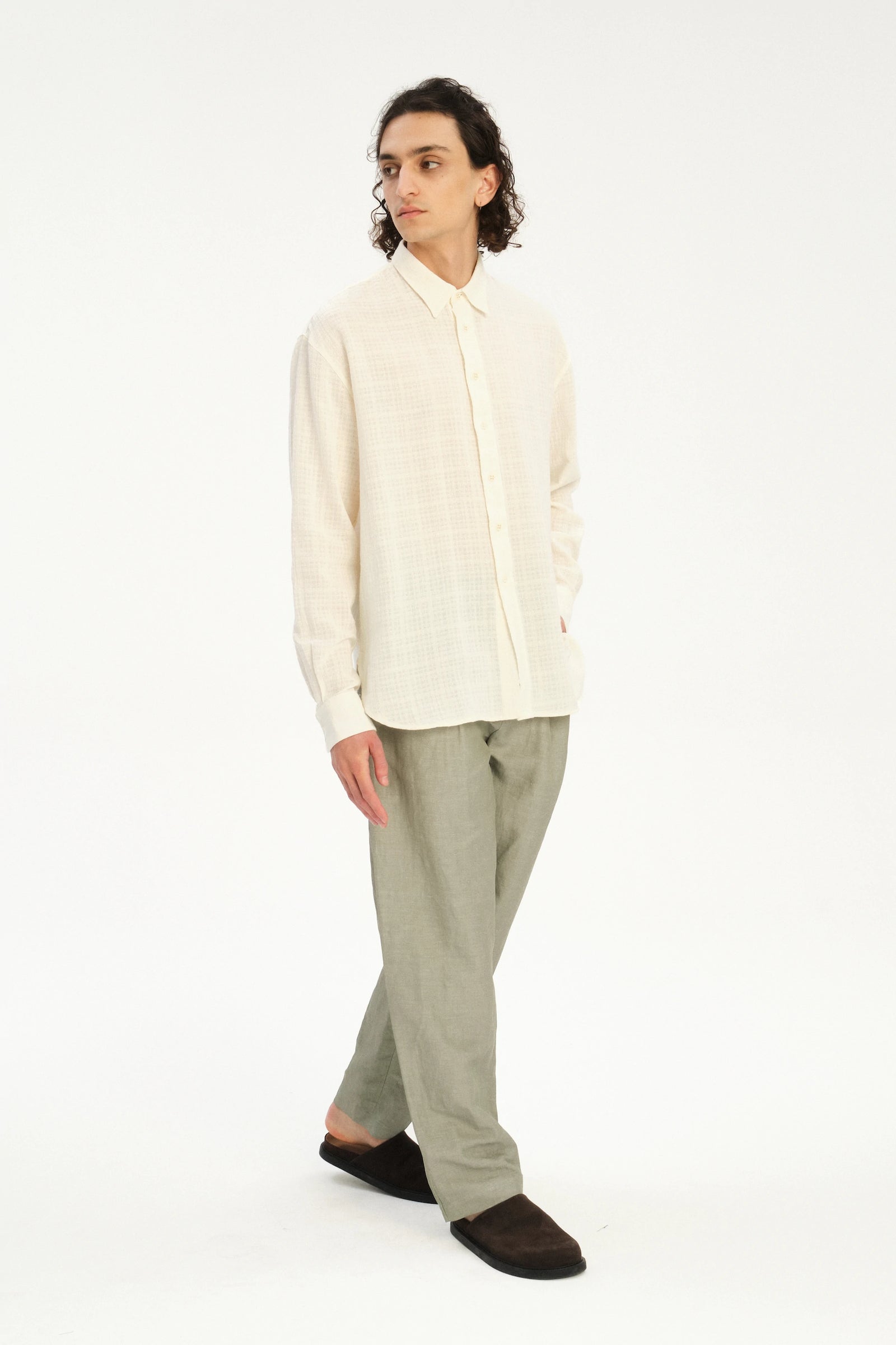 Oversized Delta Shirt in a Cream White Airy Portuguese Cotton