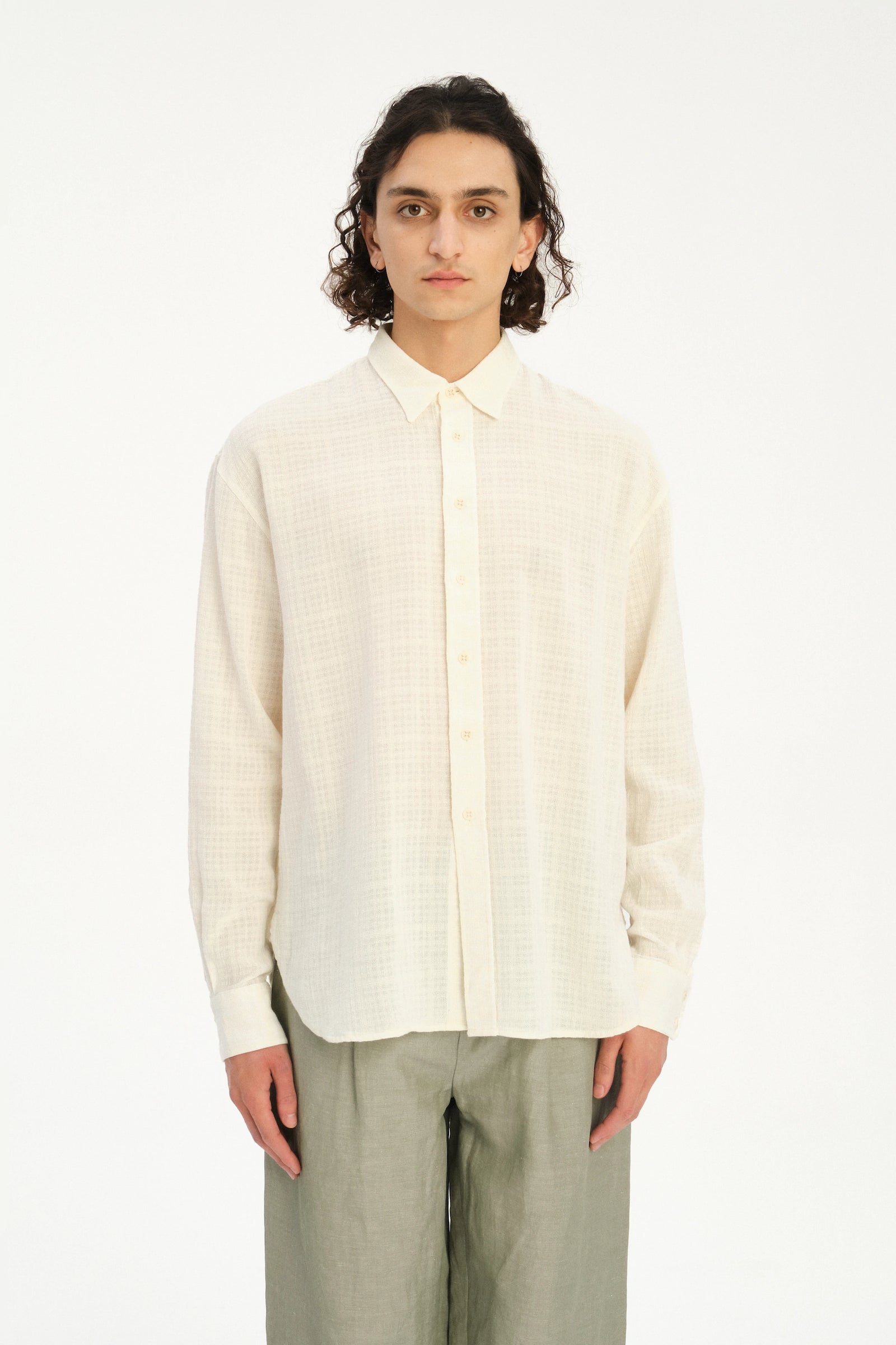 Oversized Delta Shirt in a Cream White Airy Portuguese Cotton