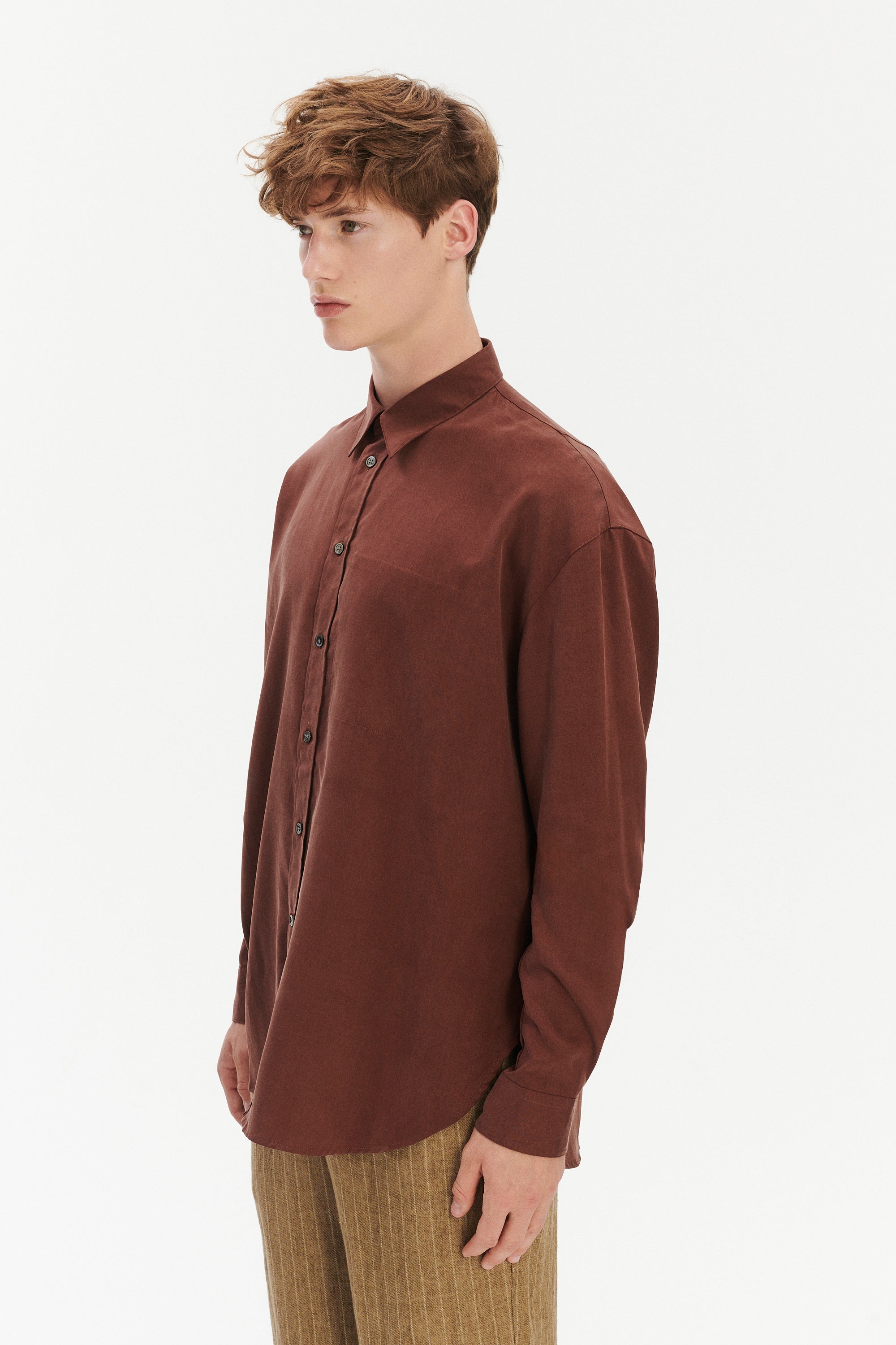 Oversized Shirt in a Japanese Blend of Lyocell and Cotton in Brown